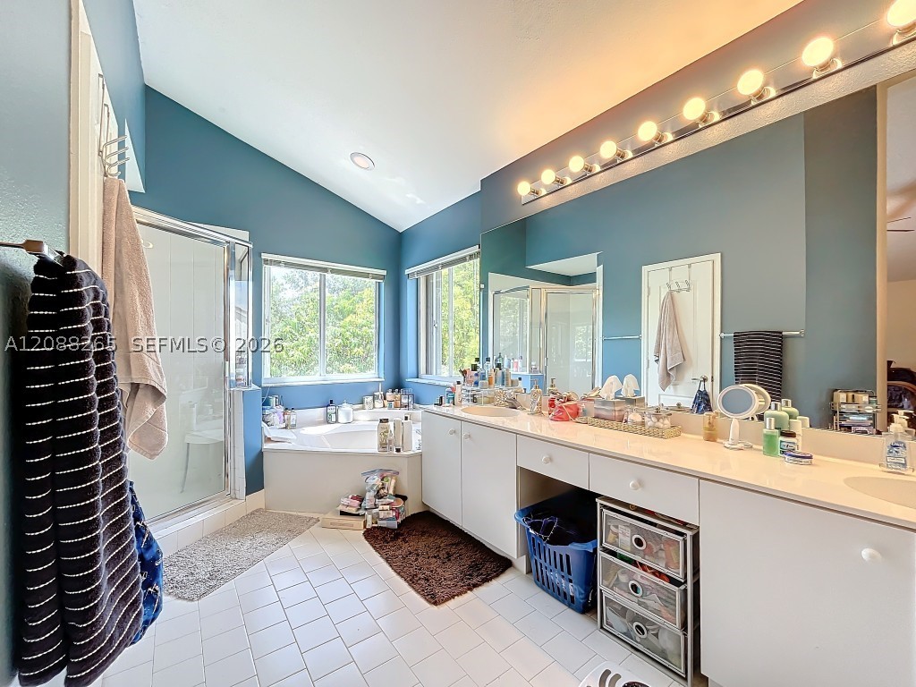 1342 NW 195th Ave, Pembroke Pines FL 33029