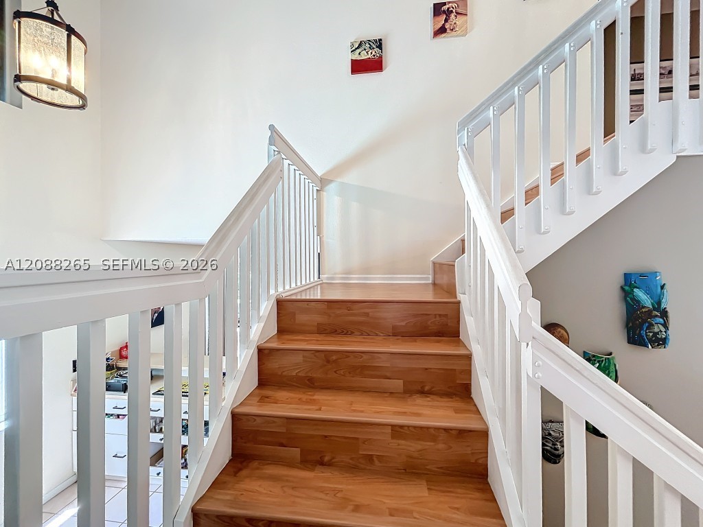1342 NW 195th Ave, Pembroke Pines FL 33029