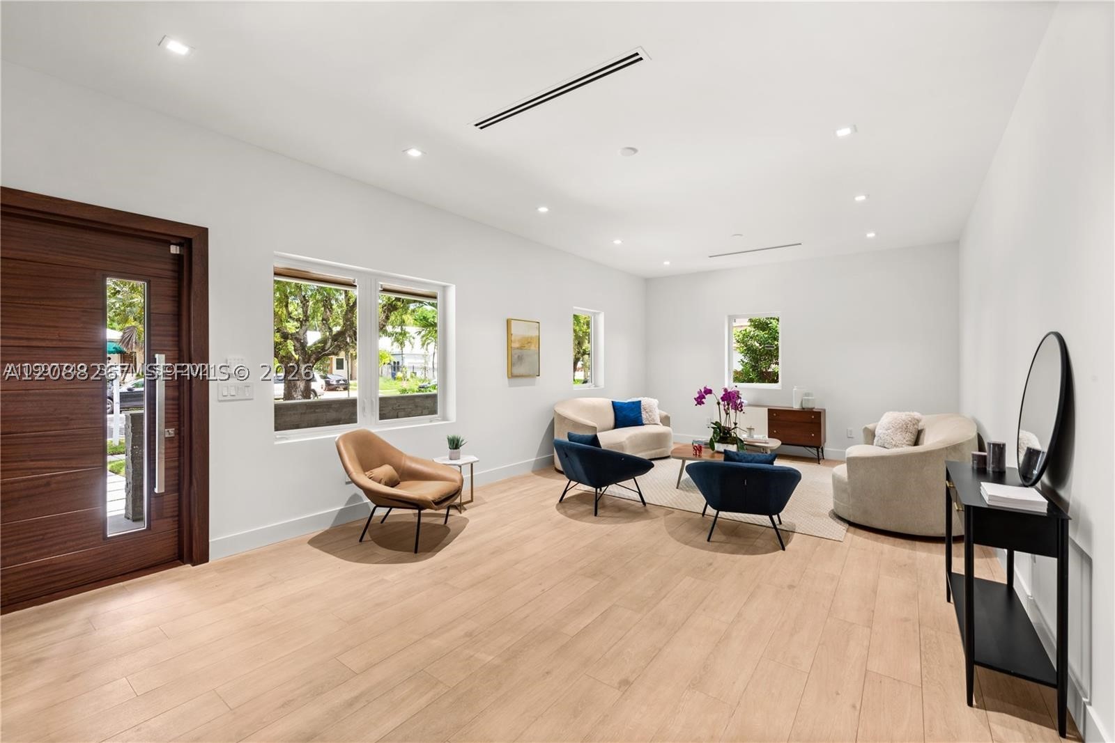 270 SW 29th Rd, Miami FL 33129