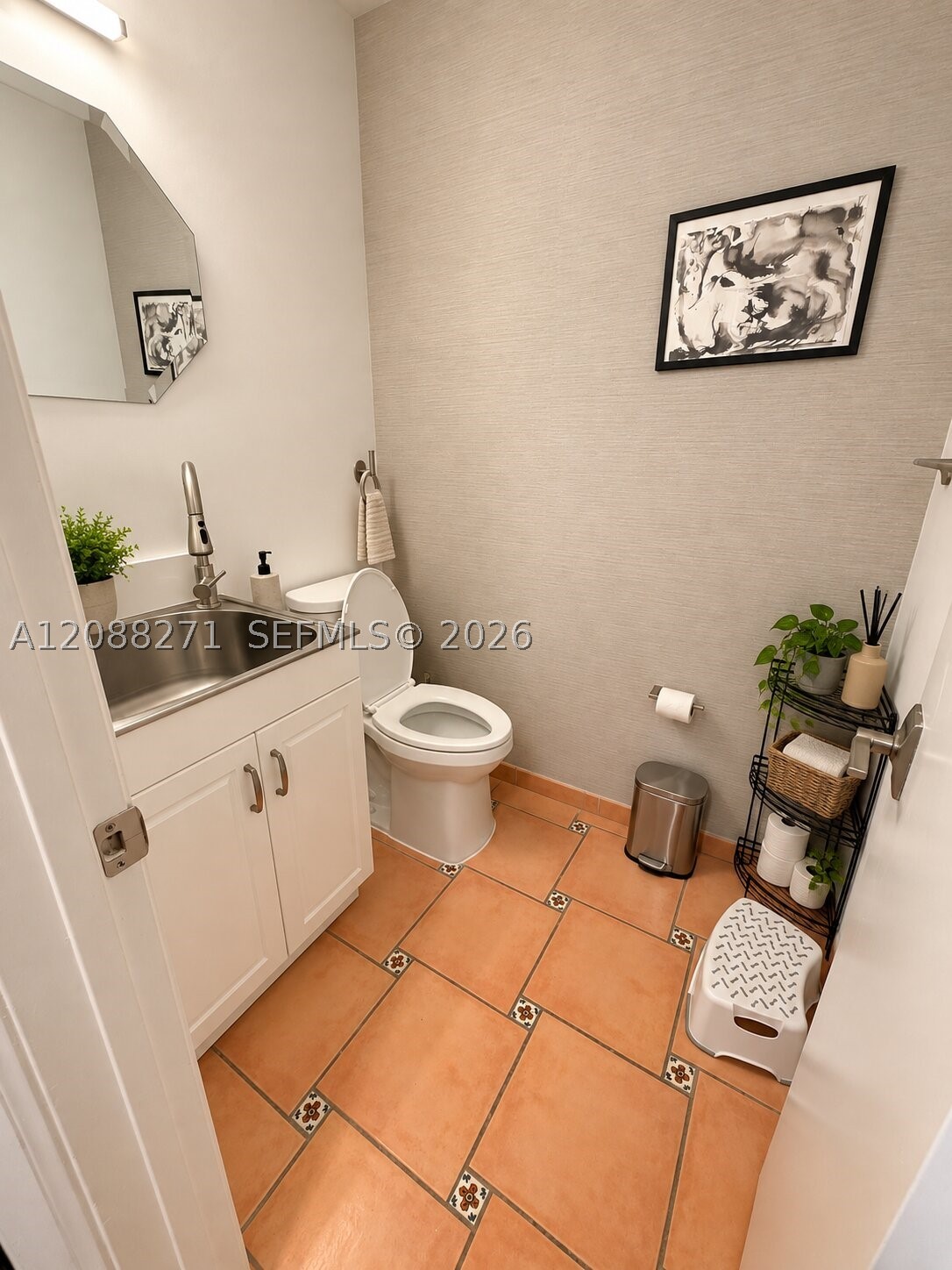 21204 Harbor Way #123-12, Aventura FL 33180