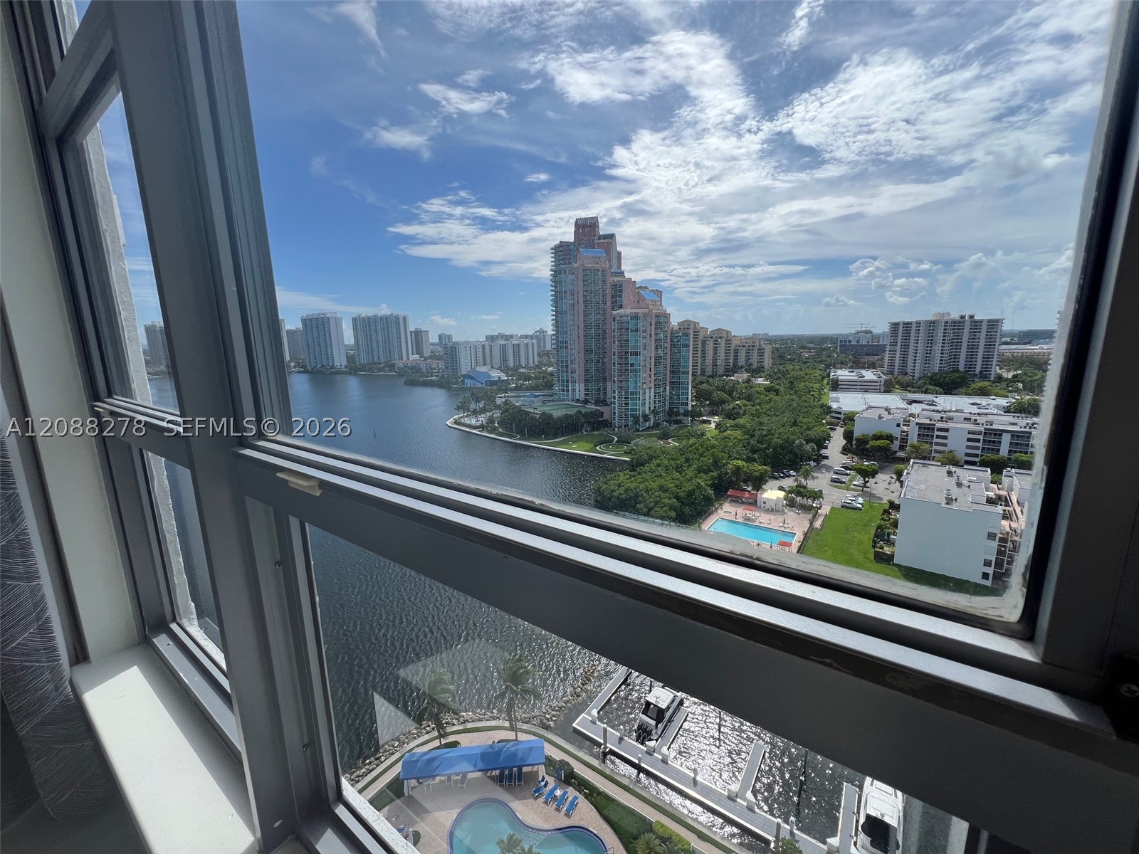 3530 Mystic Pointe Dr #1903, Aventura FL 33180