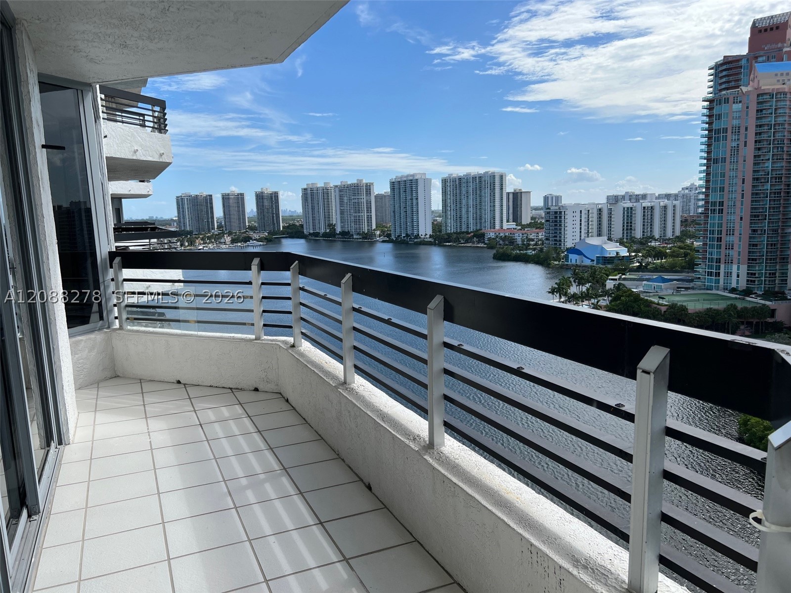 3530 Mystic Pointe Dr #1903, Aventura FL 33180