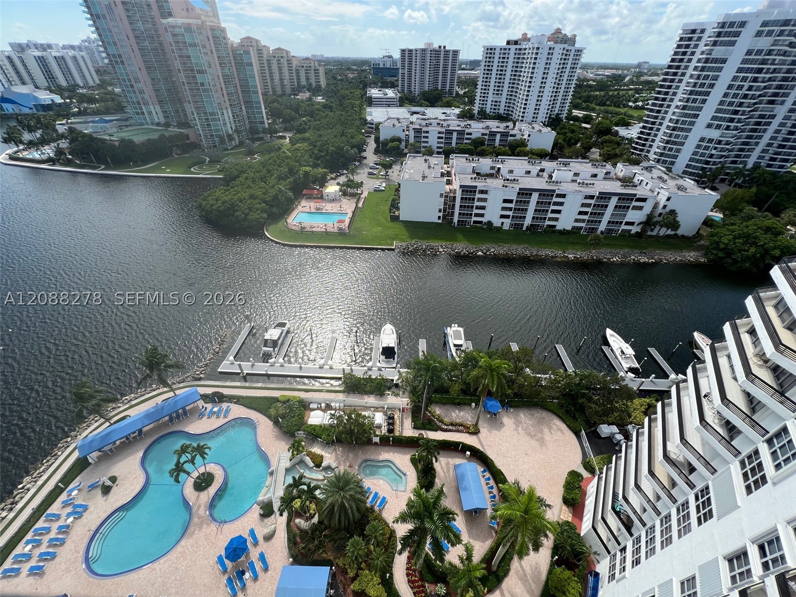 3530 Mystic Pointe Dr #1903, Aventura FL 33180