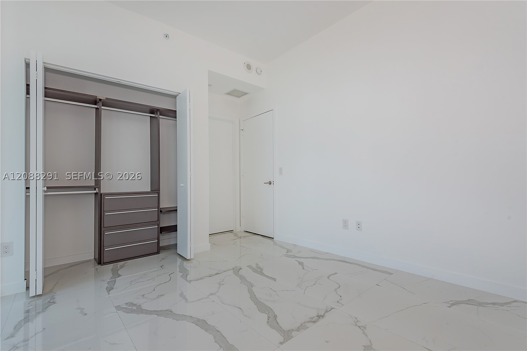 480 NE 31st St #3201, Miami FL 33137
