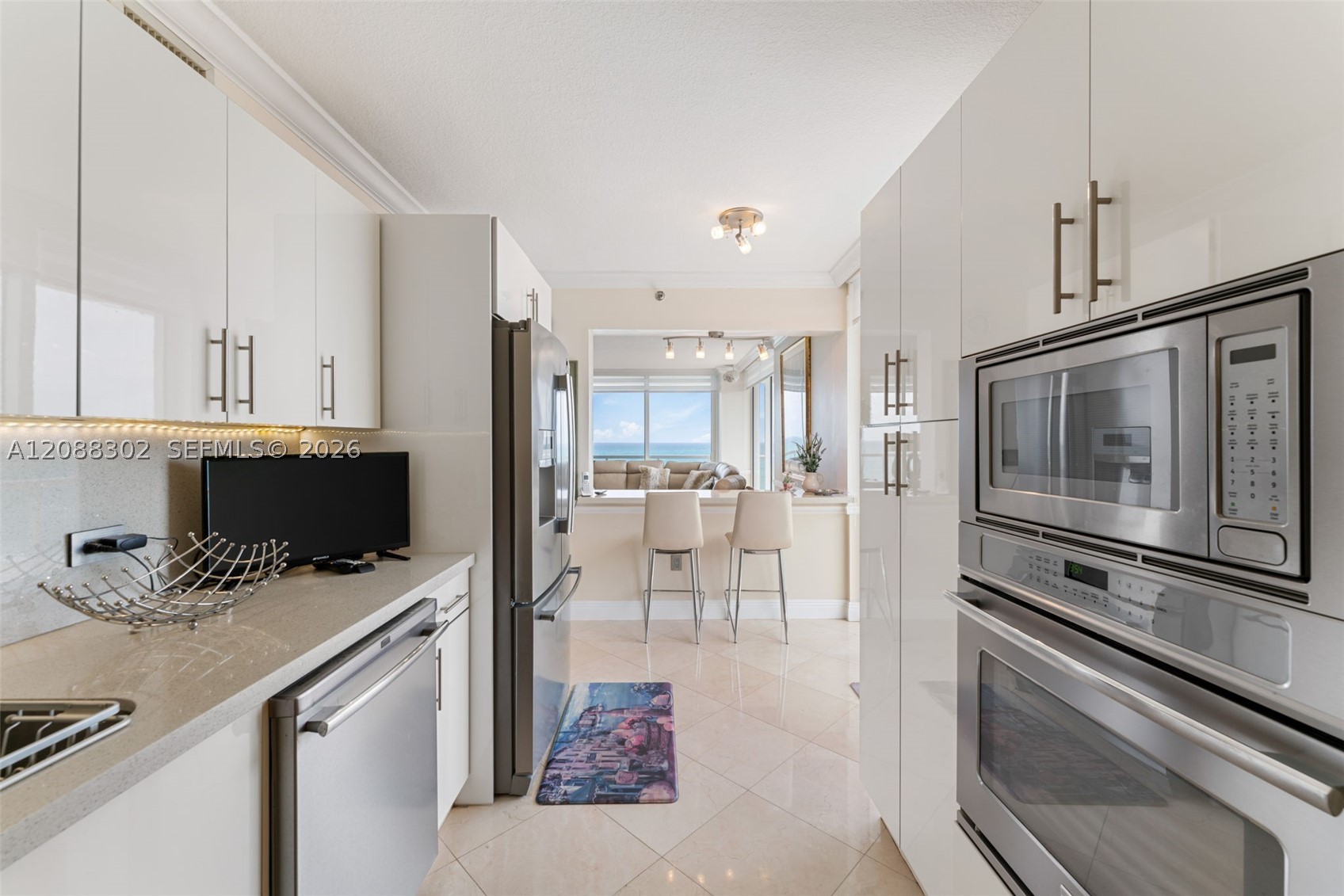 8855 Collins Ave #8J, Surfside FL 33154