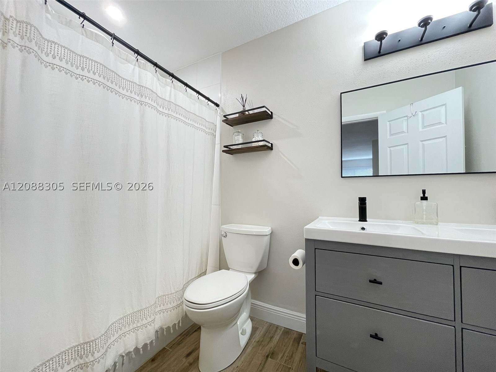 2221 SW 92nd Ter #1903, Davie FL 33324