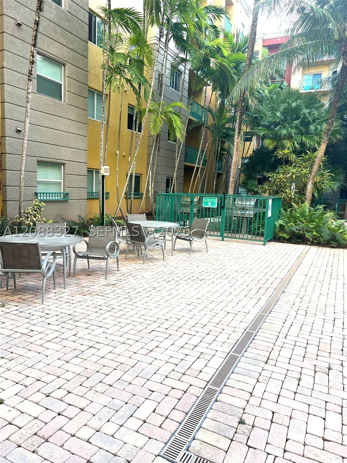 6001 SW 70th St #346, South Miami FL 33143