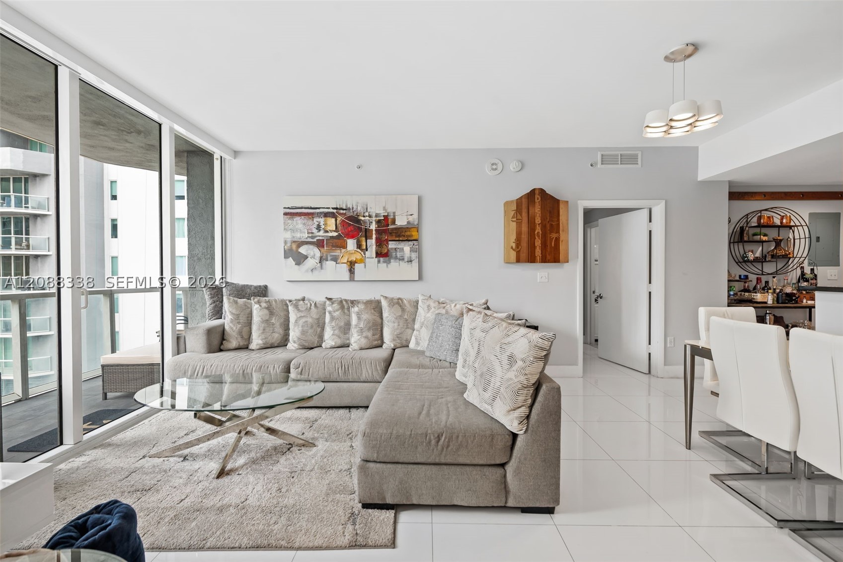 253 NE 2nd St #2501, Miami FL 33132