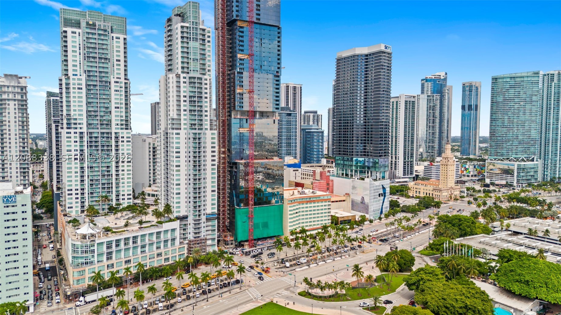 253 NE 2nd St #2501, Miami FL 33132