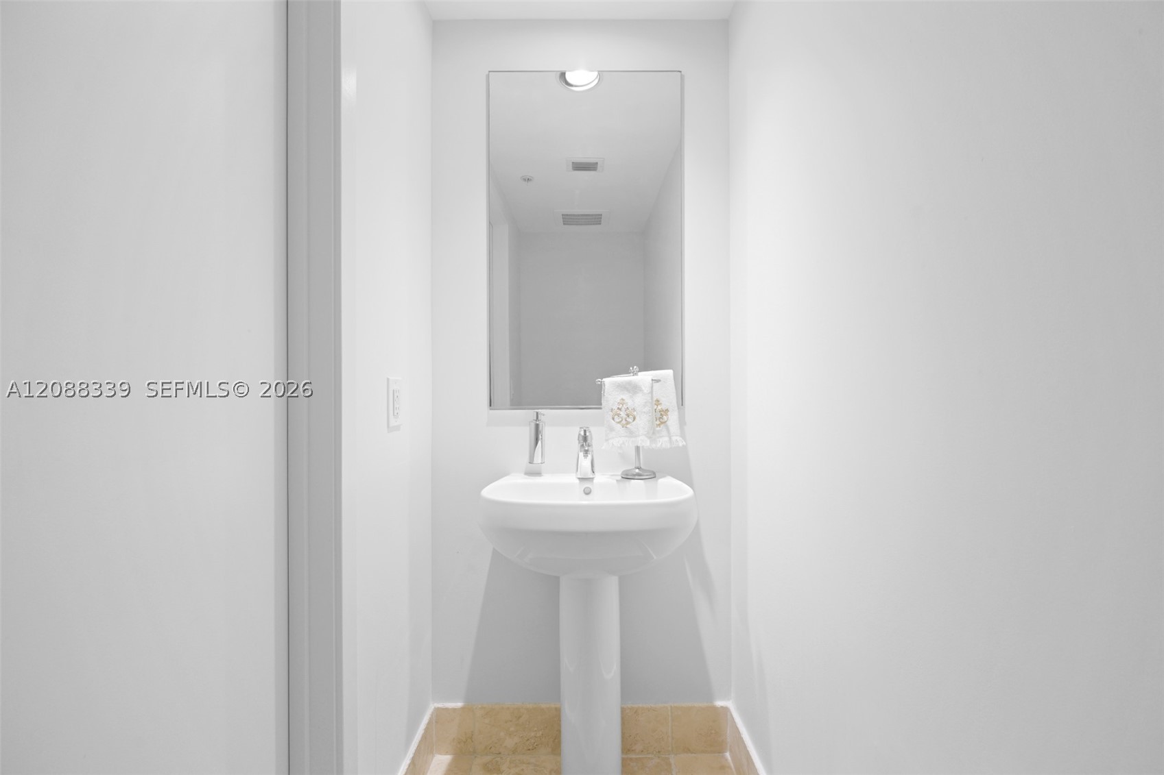18201 Collins Ave #1006, Sunny Isles Beach FL 33160