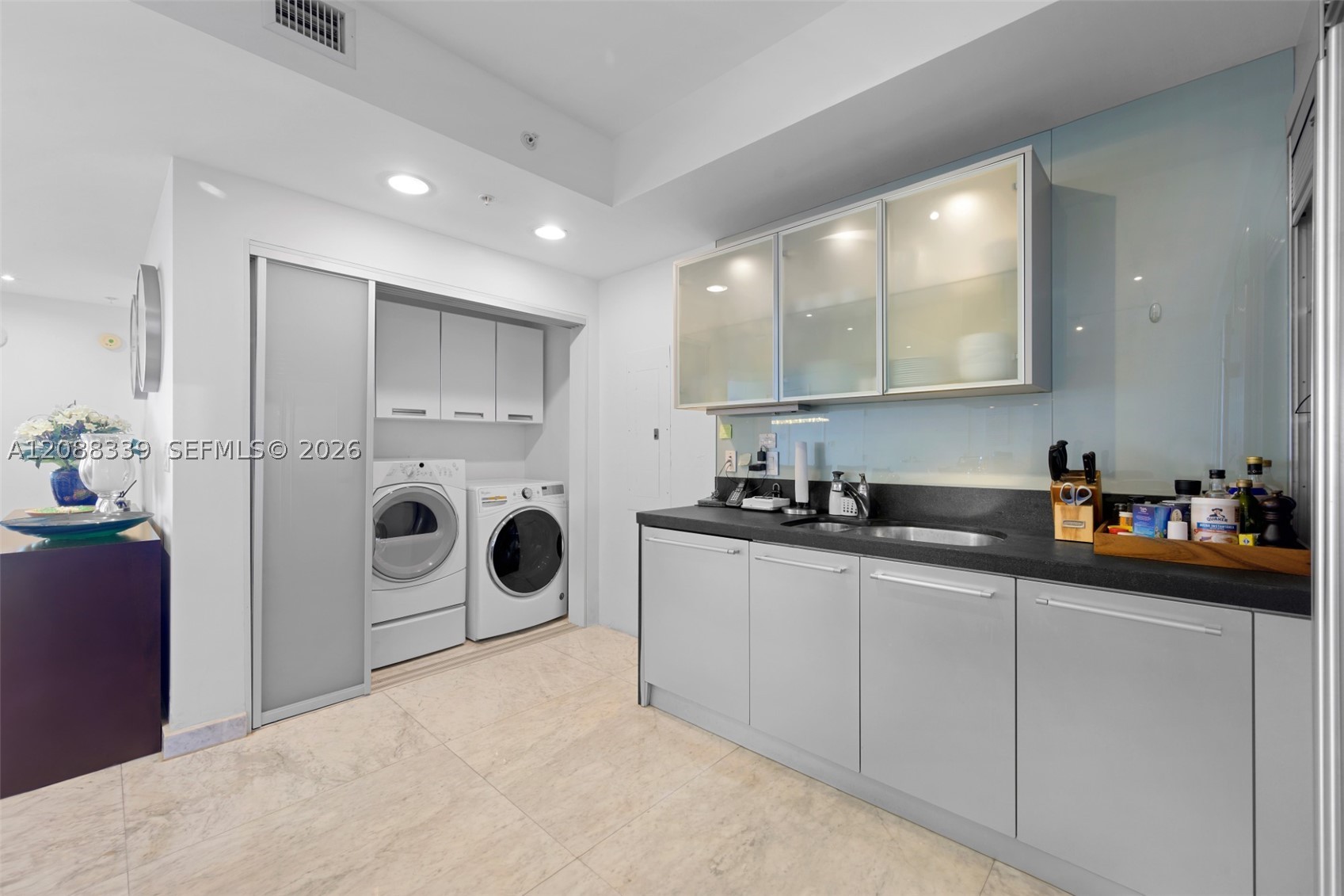 18201 Collins Ave #1006, Sunny Isles Beach FL 33160