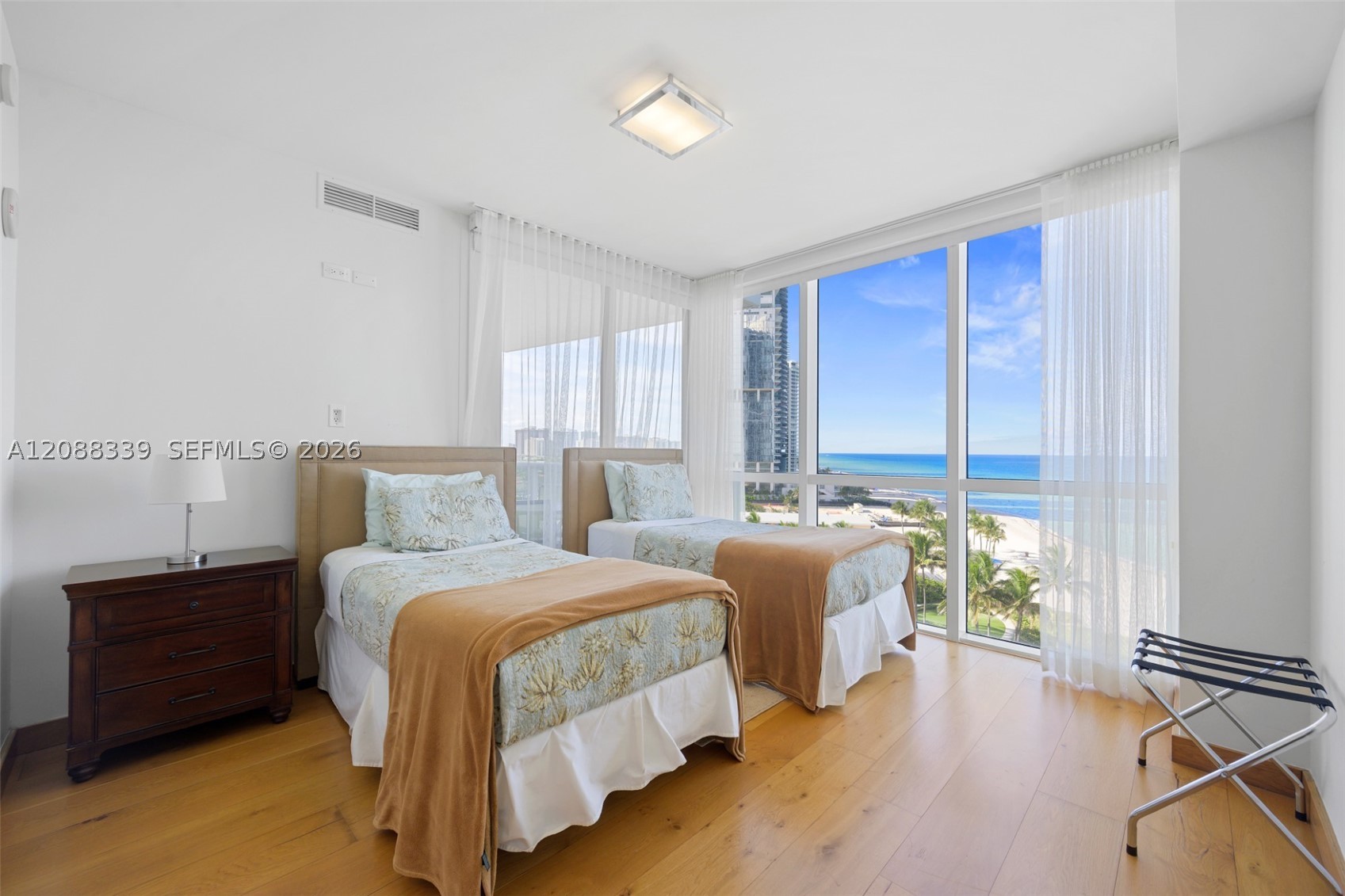 18201 Collins Ave #1006, Sunny Isles Beach FL 33160
