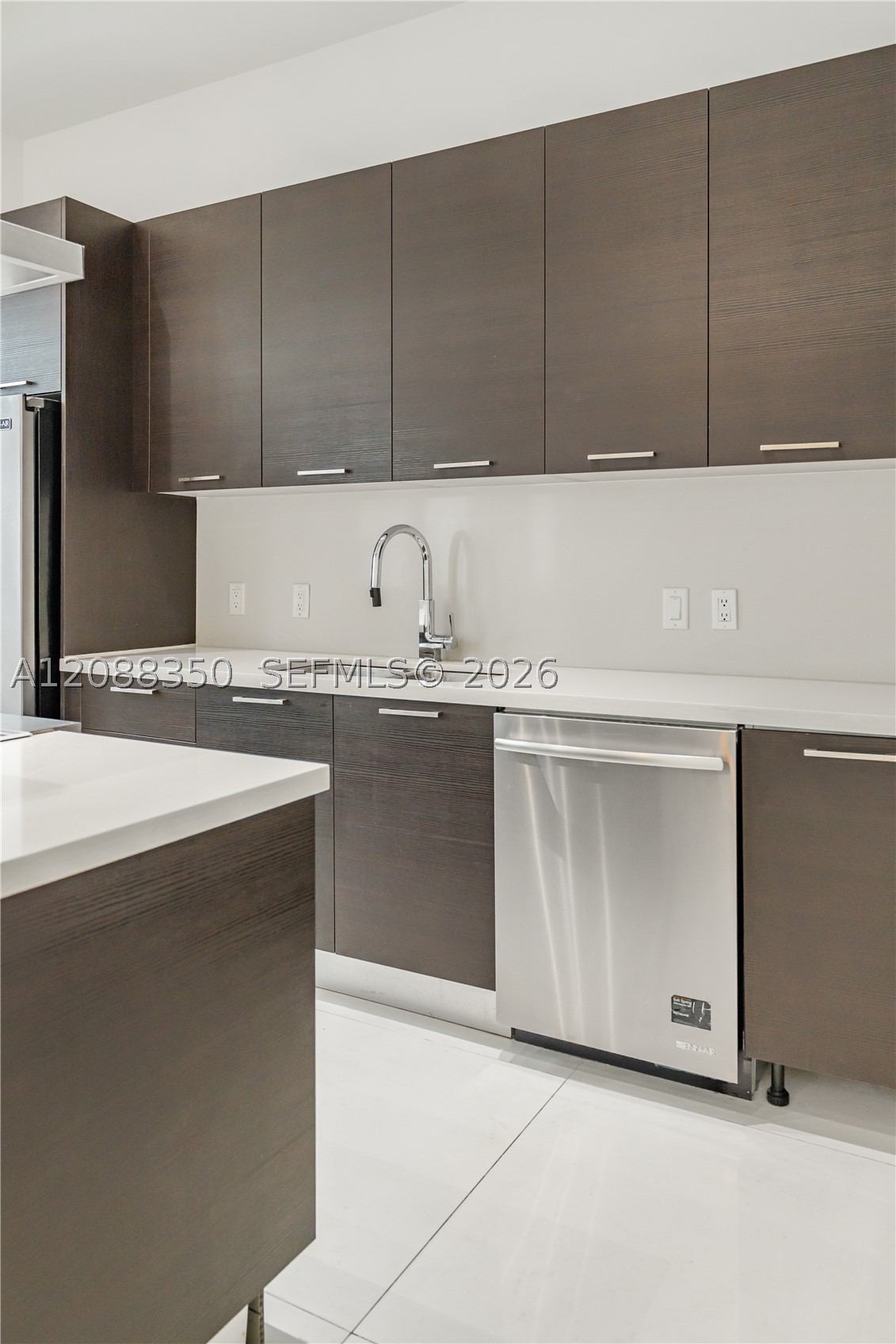 9165 NW 33rd St #9165, Doral FL 33172