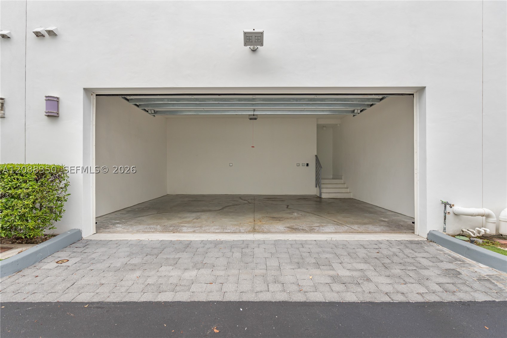 9165 NW 33rd St #9165, Doral FL 33172