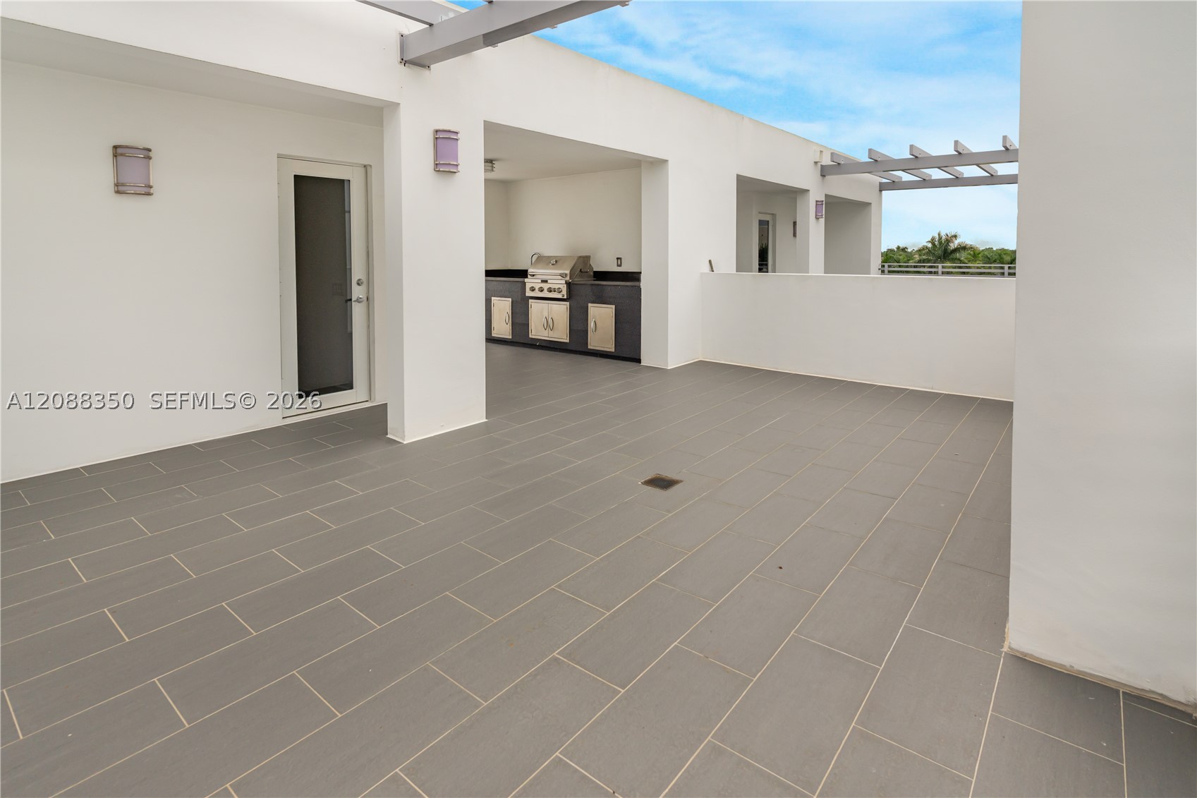 9165 NW 33rd St #9165, Doral FL 33172