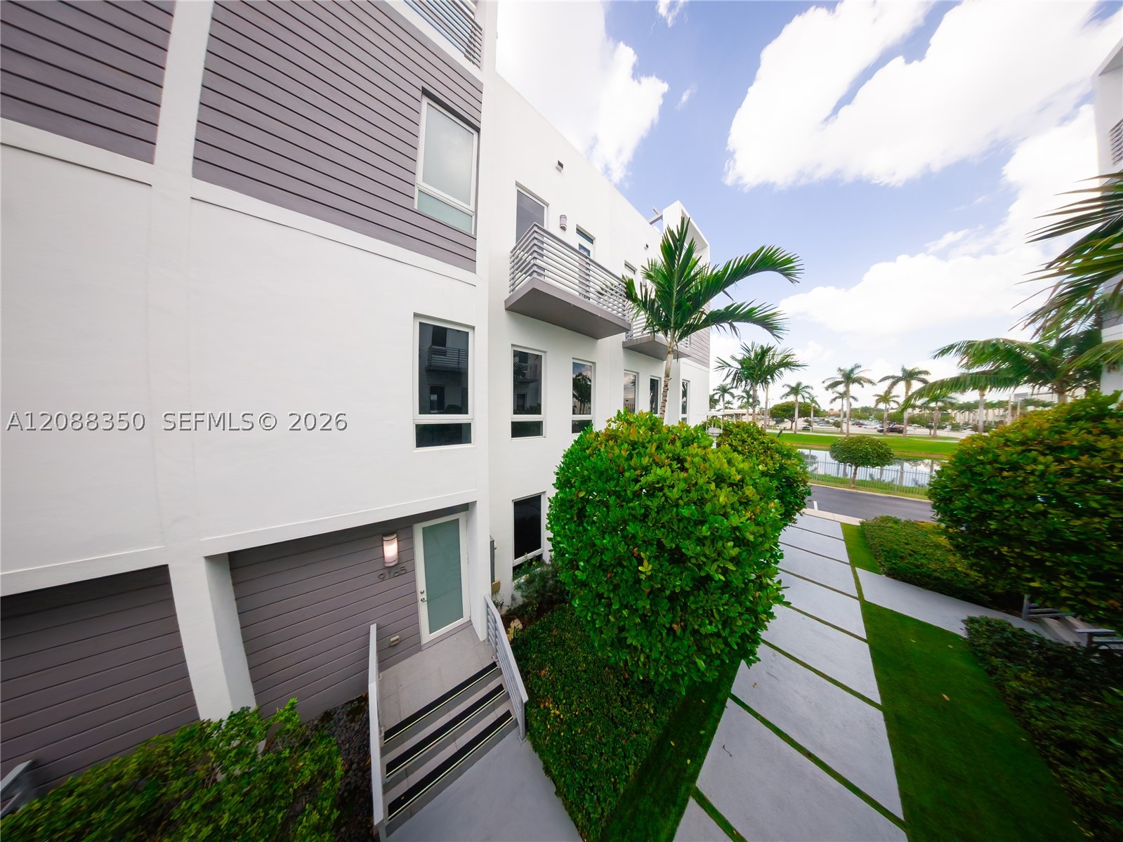 9165 NW 33rd St #9165, Doral FL 33172