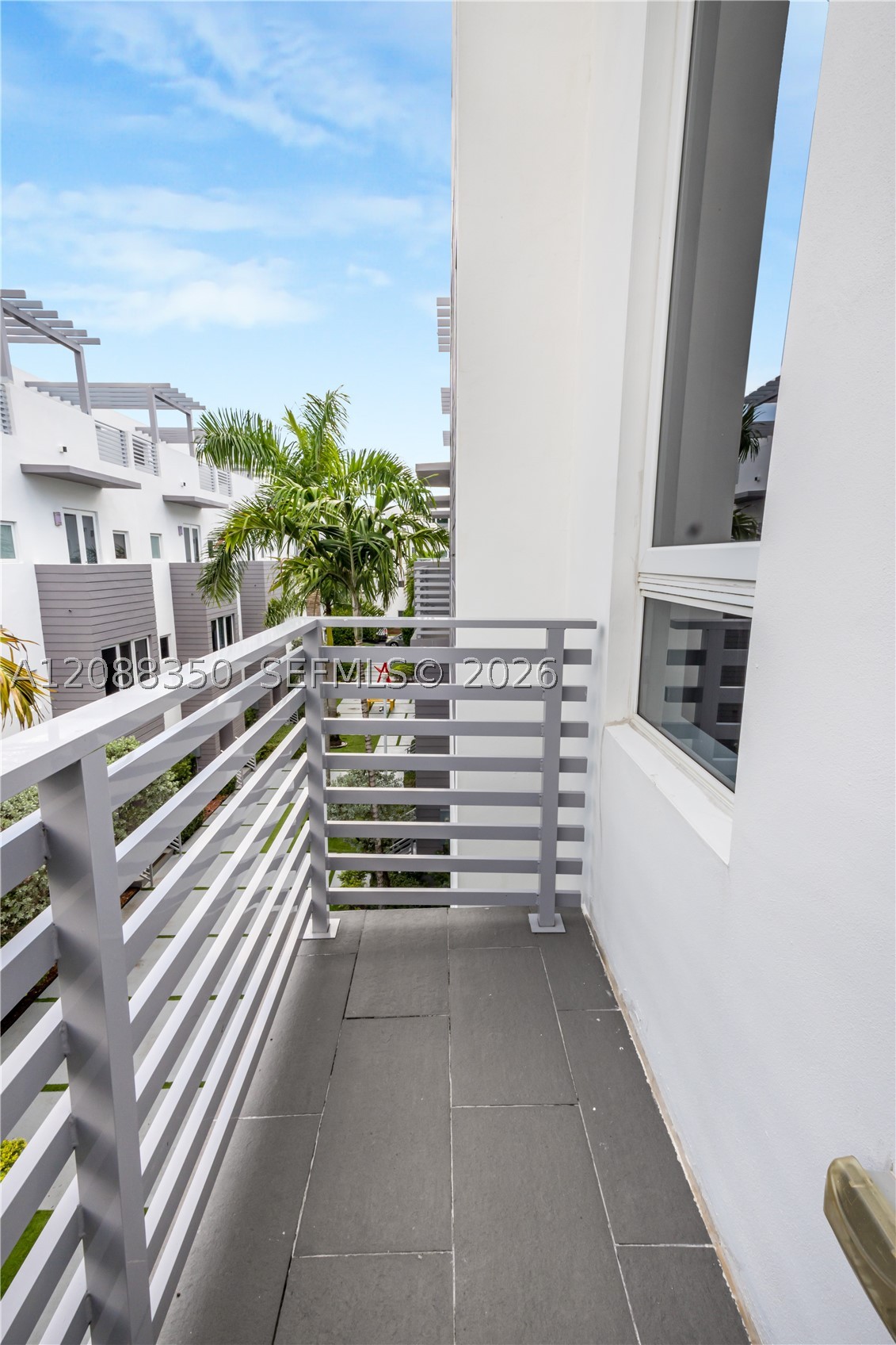 9165 NW 33rd St #9165, Doral FL 33172