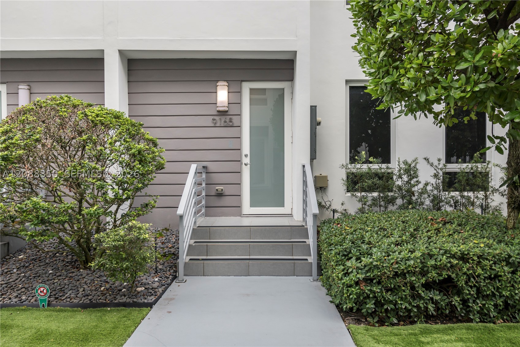 9165 NW 33rd St #9165, Doral FL 33172