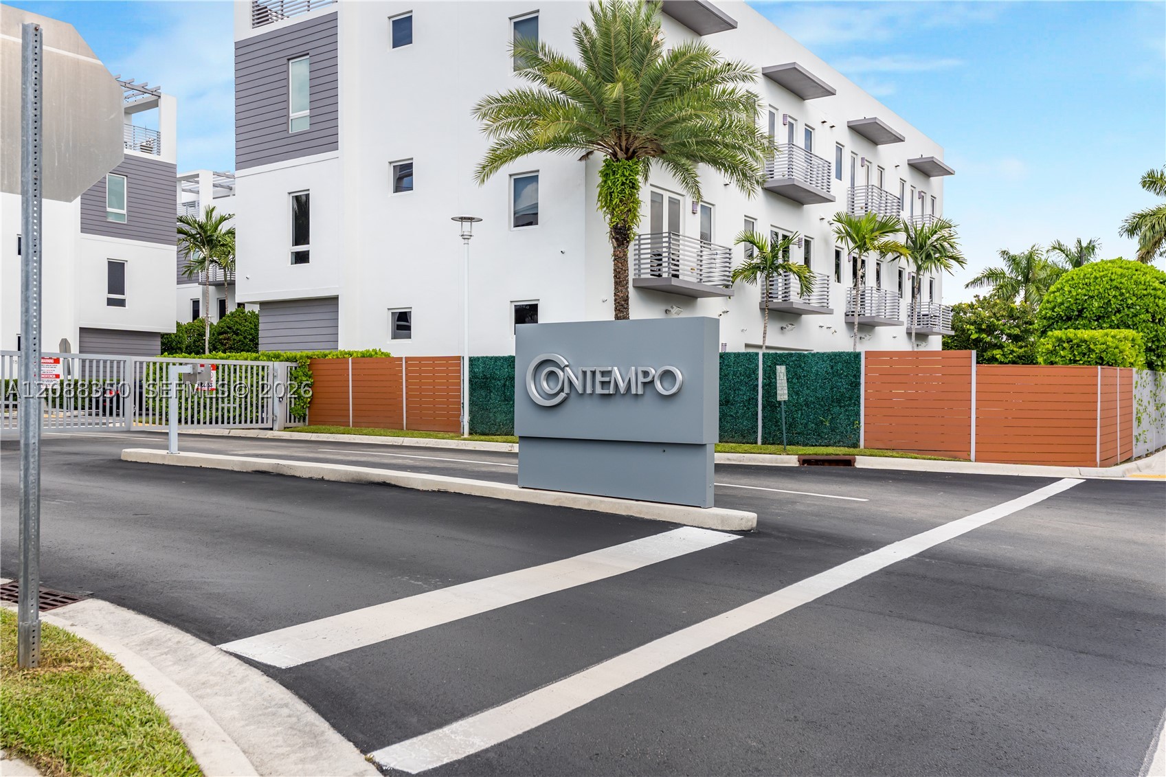 9165 NW 33rd St #9165, Doral FL 33172