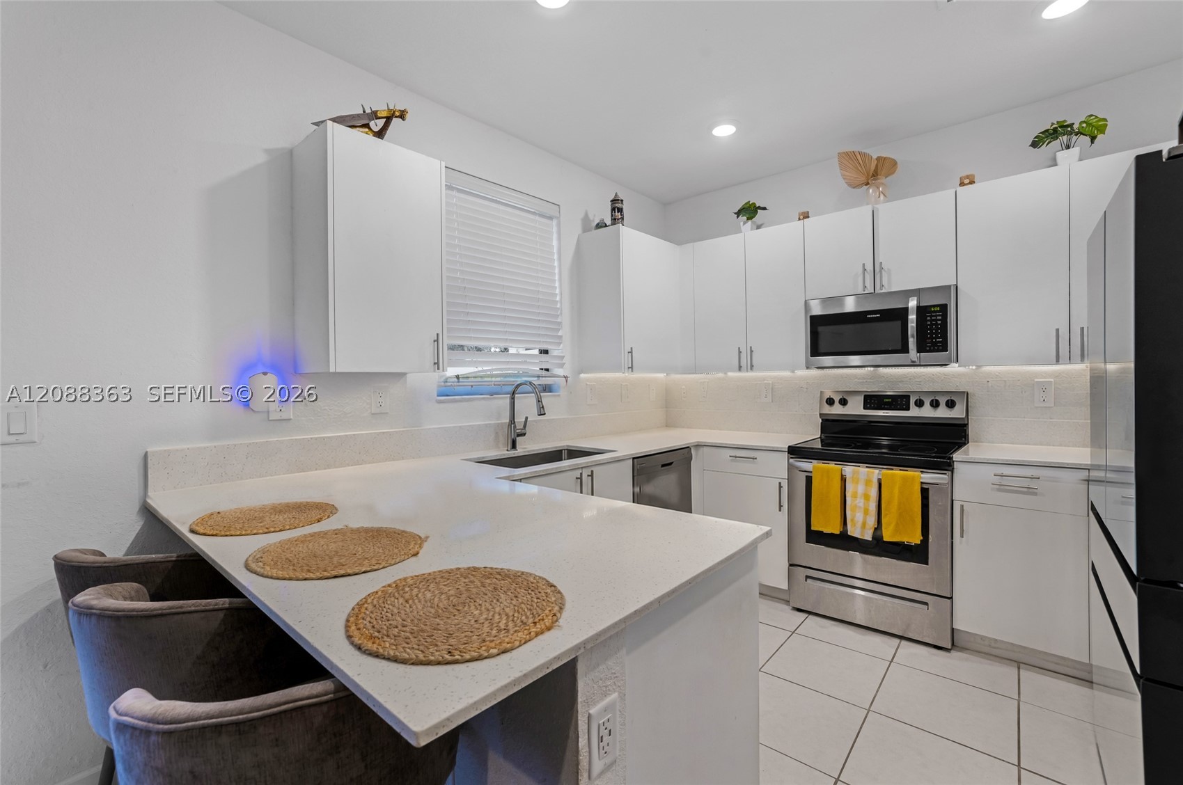 20427 NW 4th Ct, Miami Gardens FL 33169