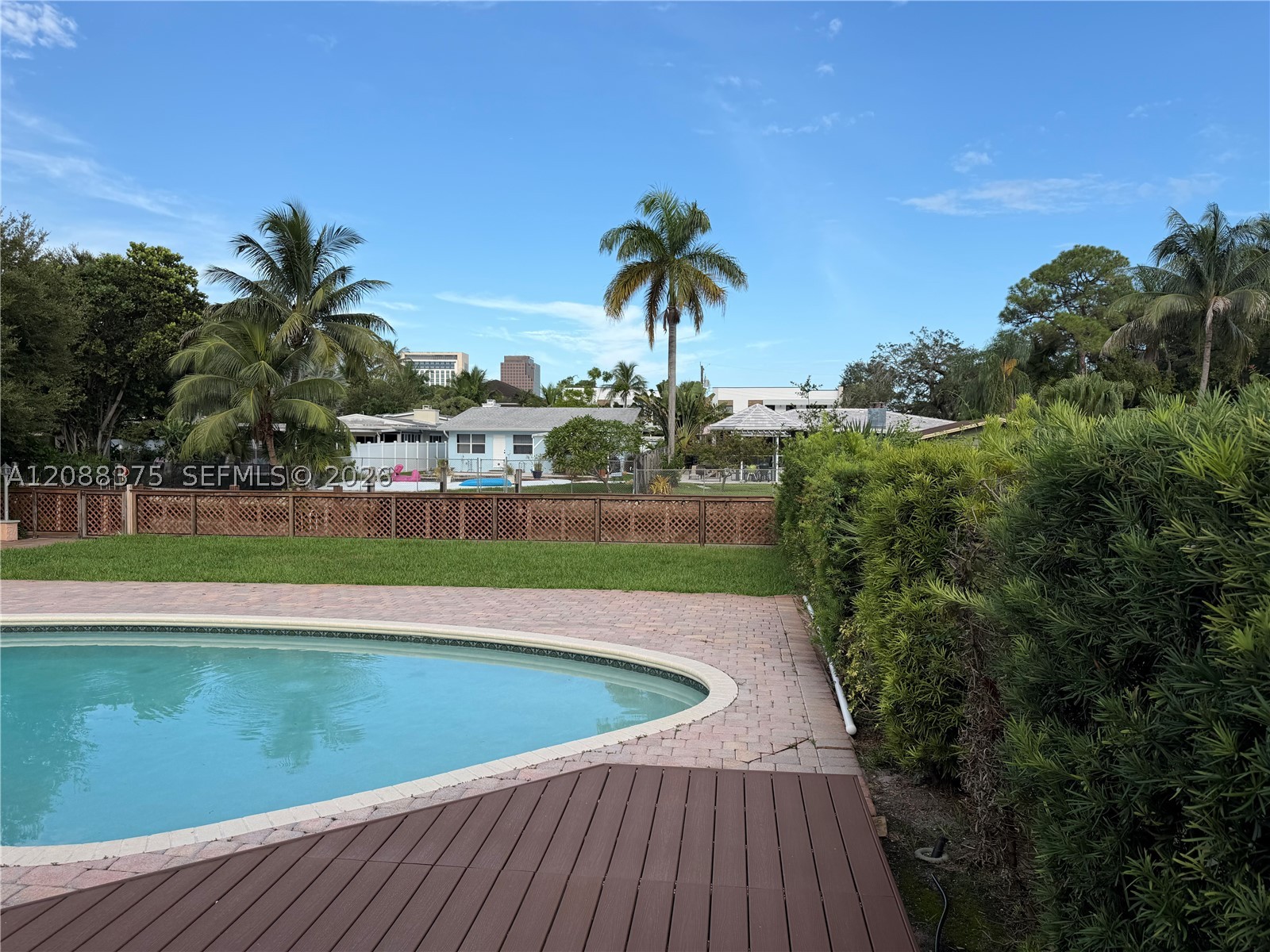 800 SW 8th Ter, Fort Lauderdale FL 33315