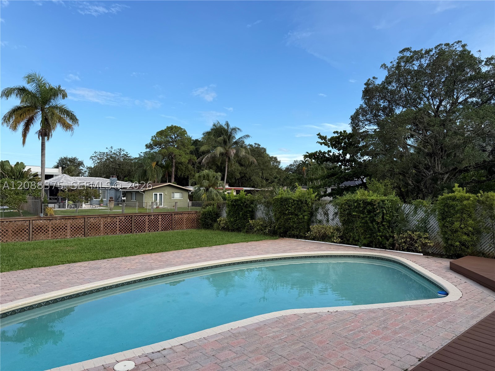 800 SW 8th Ter, Fort Lauderdale FL 33315