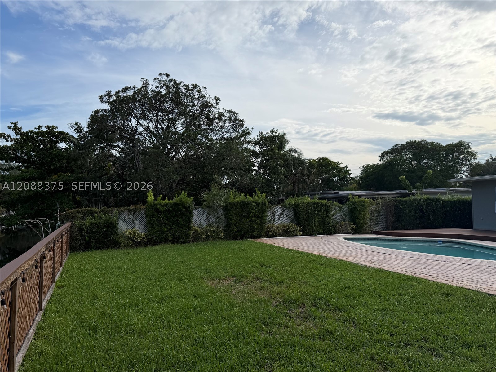 800 SW 8th Ter, Fort Lauderdale FL 33315