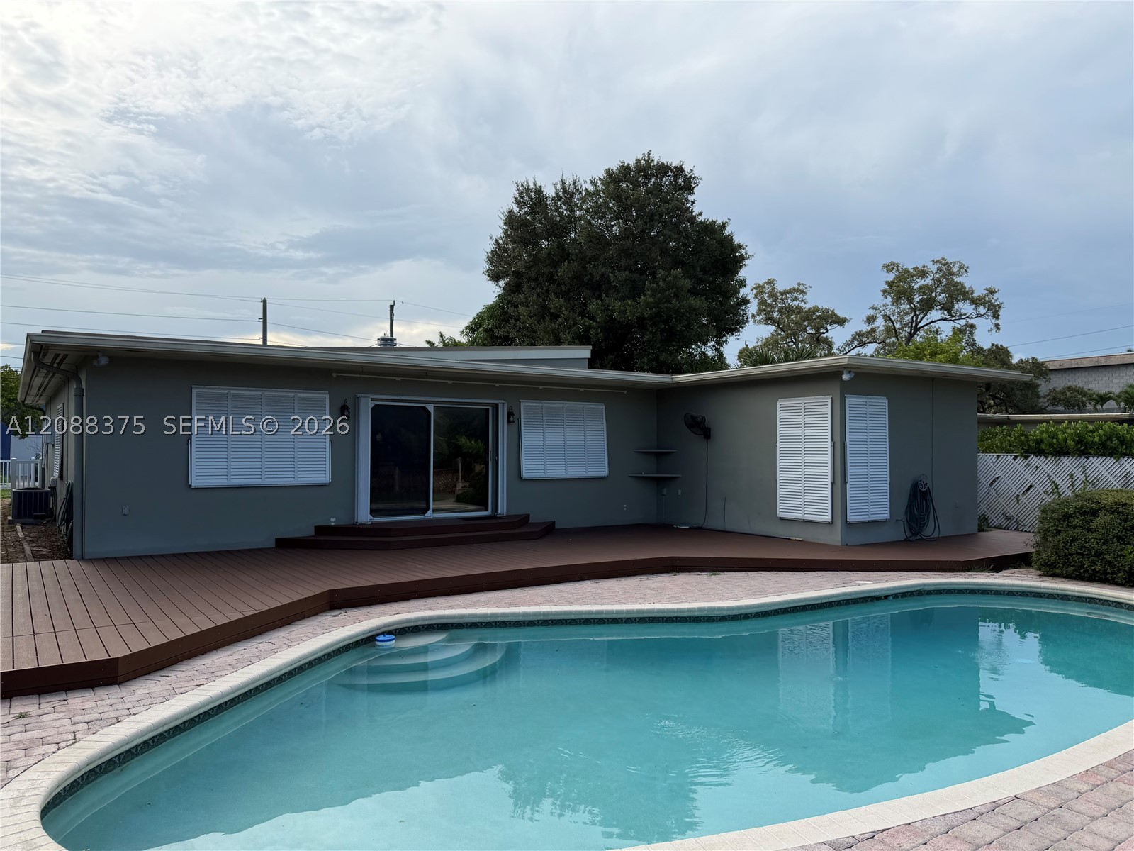 800 SW 8th Ter, Fort Lauderdale FL 33315