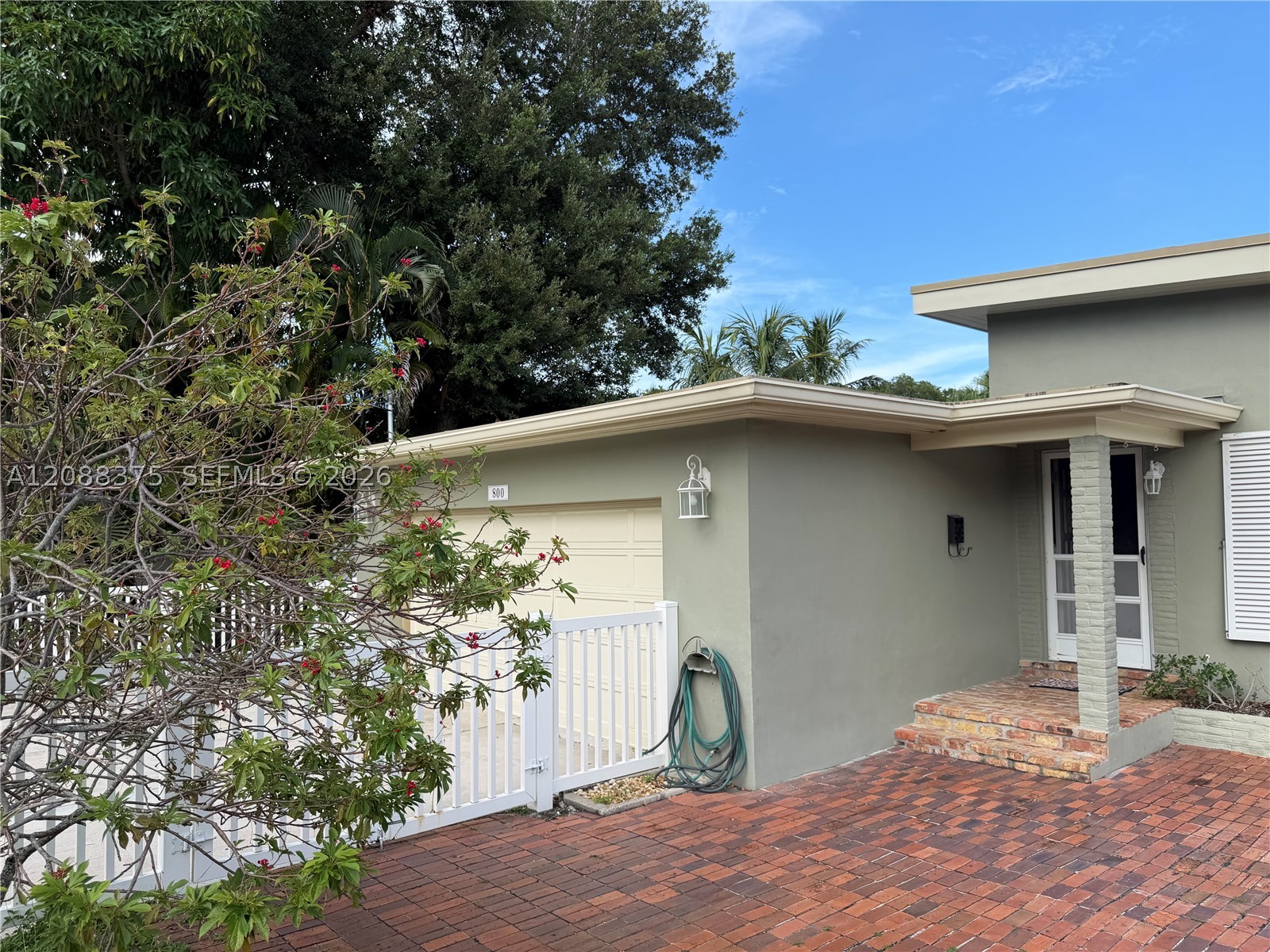 800 SW 8th Ter, Fort Lauderdale FL 33315