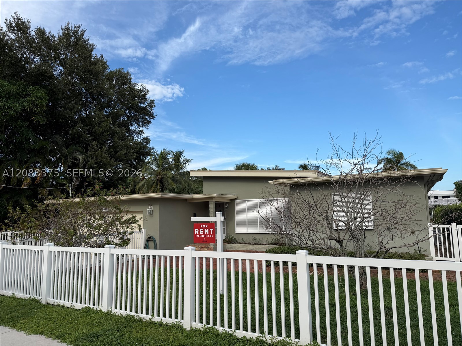 800 SW 8th Ter, Fort Lauderdale FL 33315