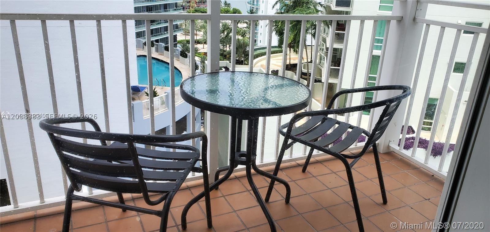 185 SE 14th Ter #1203, Miami FL 33131
