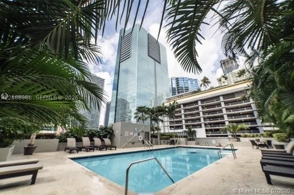 185 SE 14th Ter #1203, Miami FL 33131