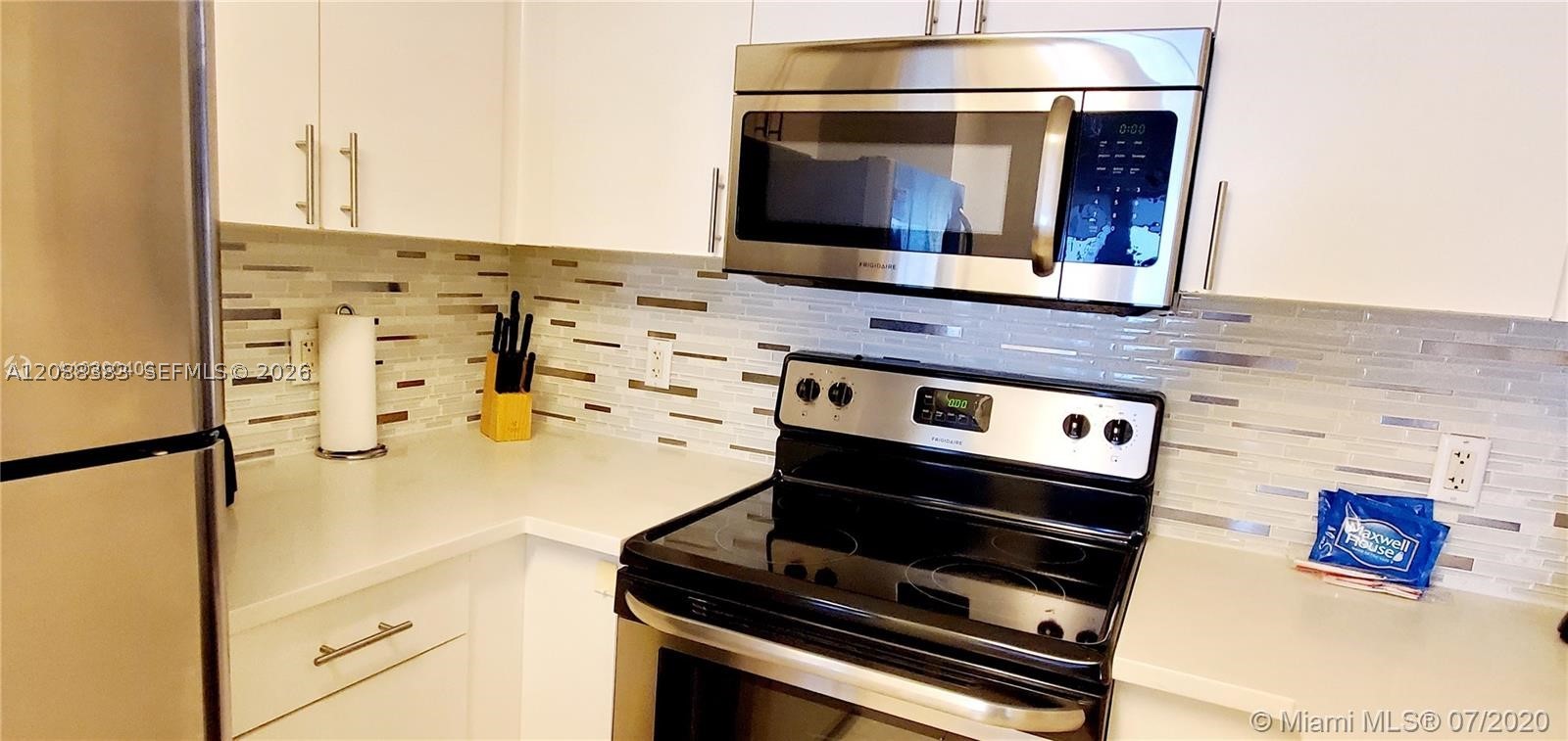 185 SE 14th Ter #1203, Miami FL 33131