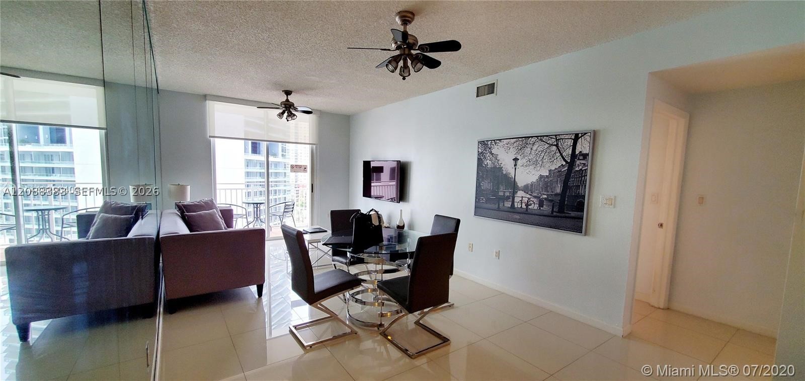 185 SE 14th Ter #1203, Miami FL 33131
