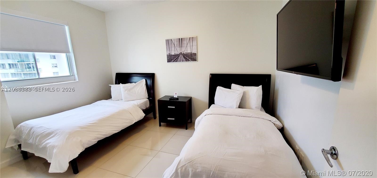 185 SE 14th Ter #1203, Miami FL 33131