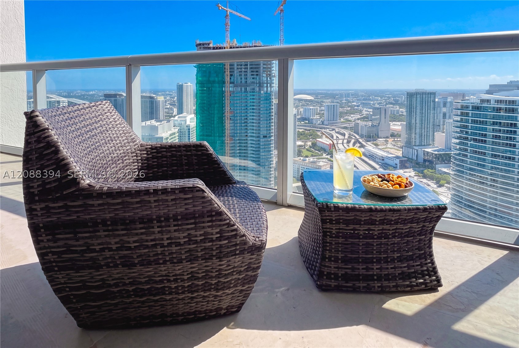 465 Brickell Ave #5704, Miami FL 33131