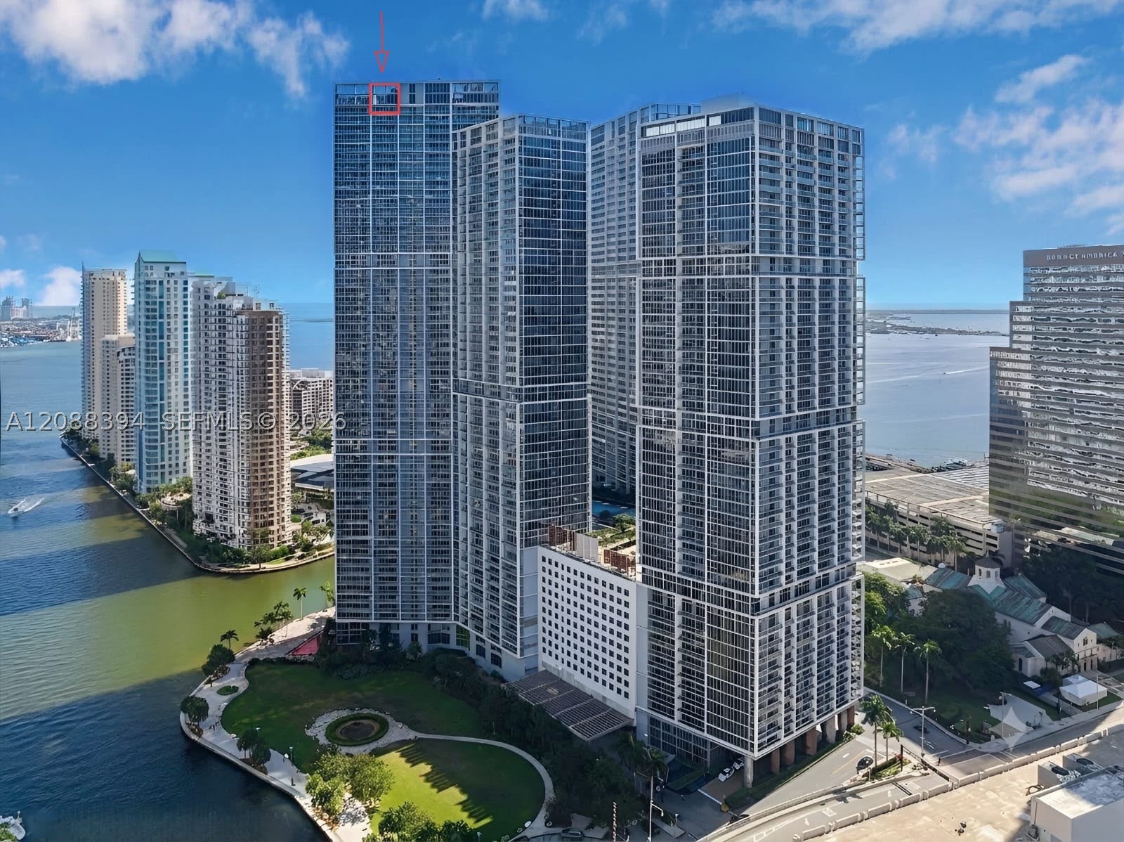 465 Brickell Ave #5704, Miami FL 33131