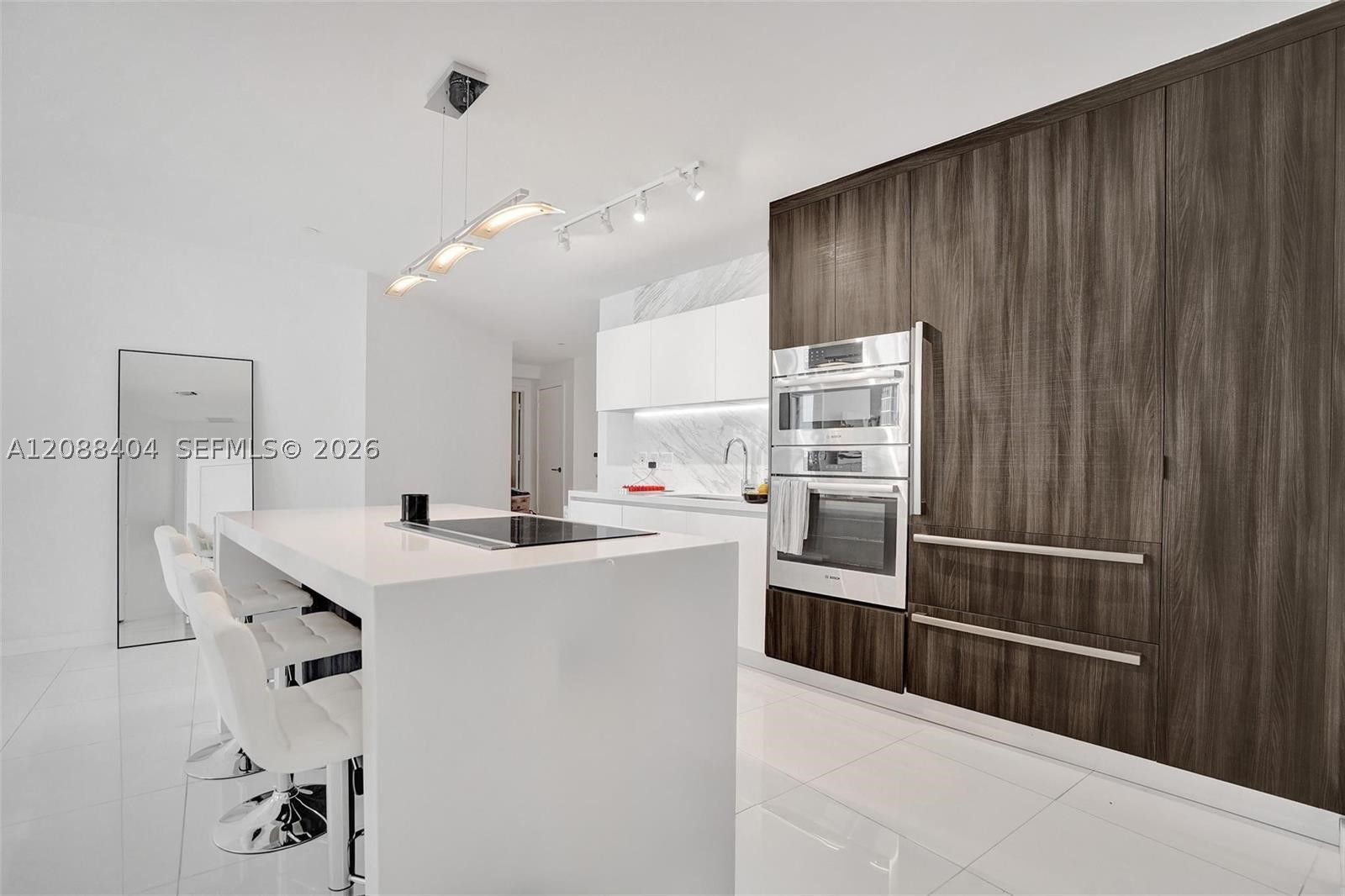 851 NE 1st Ave #1403, Miami FL 33132