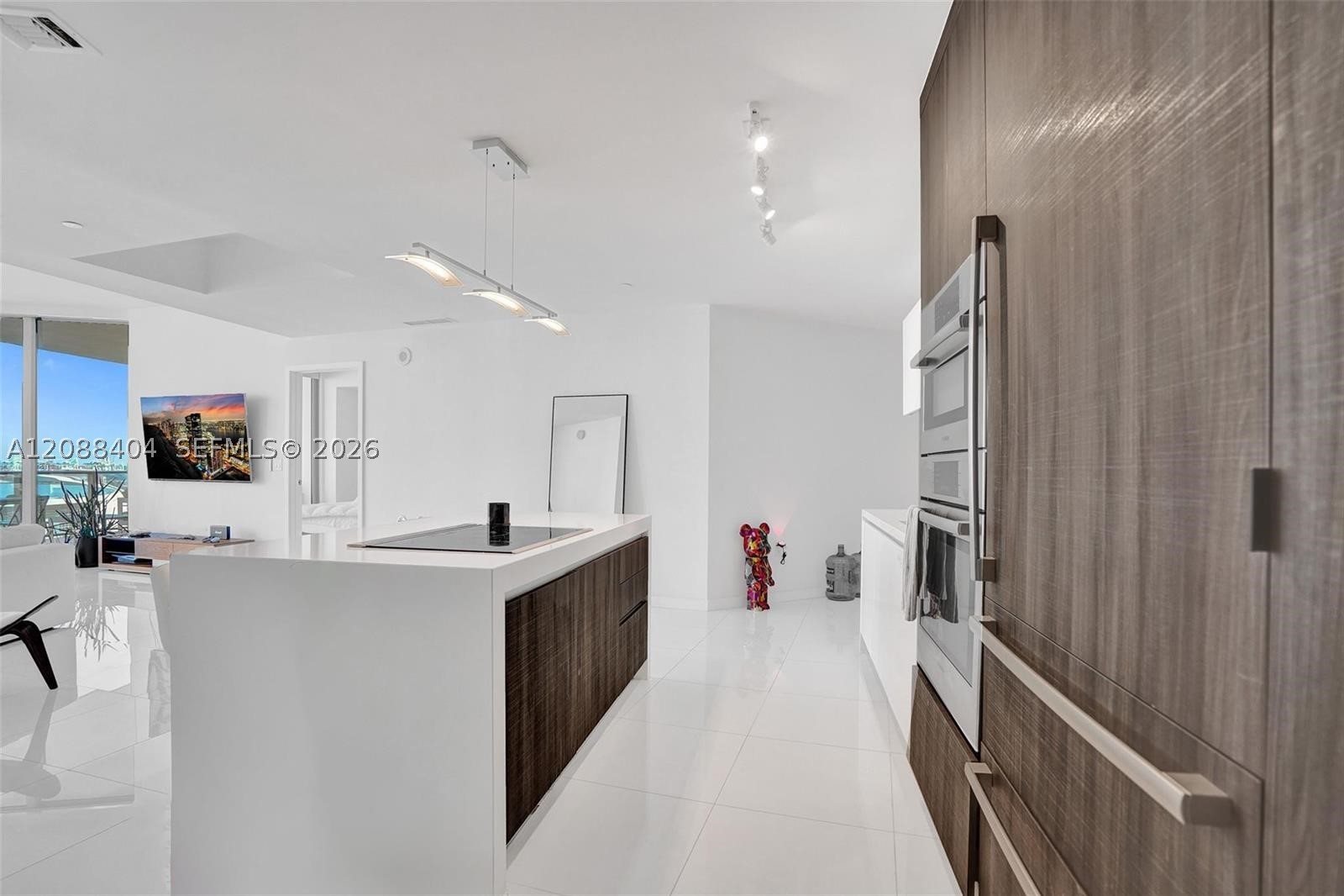 851 NE 1st Ave #1403, Miami FL 33132