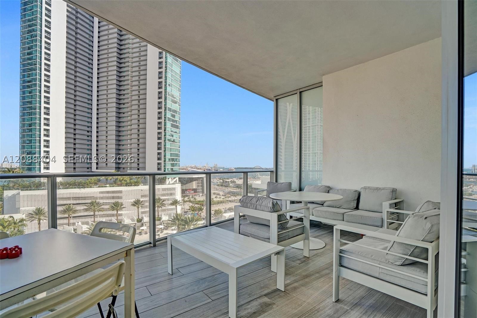 851 NE 1st Ave #1403, Miami FL 33132
