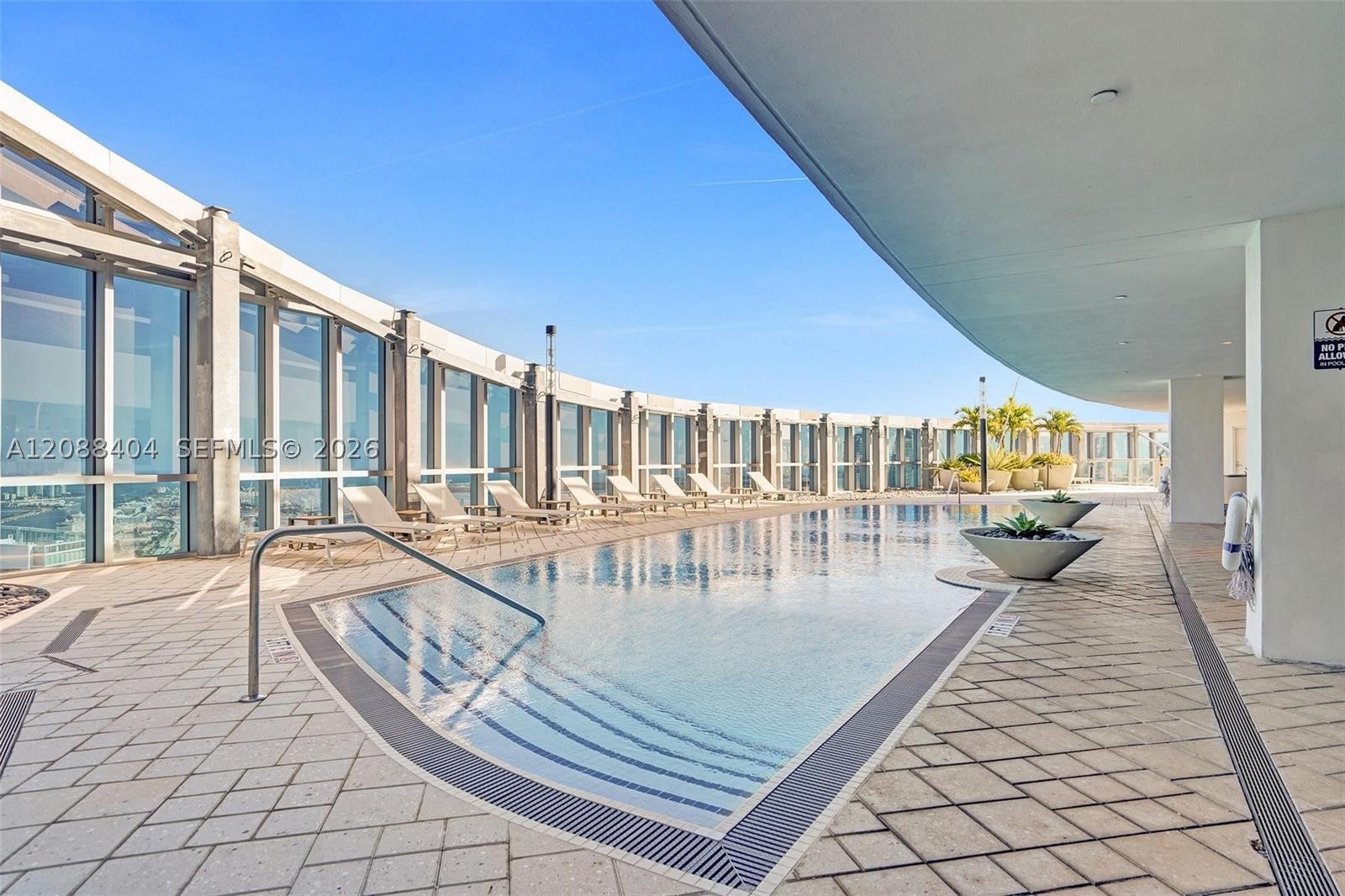 851 NE 1st Ave #1403, Miami FL 33132