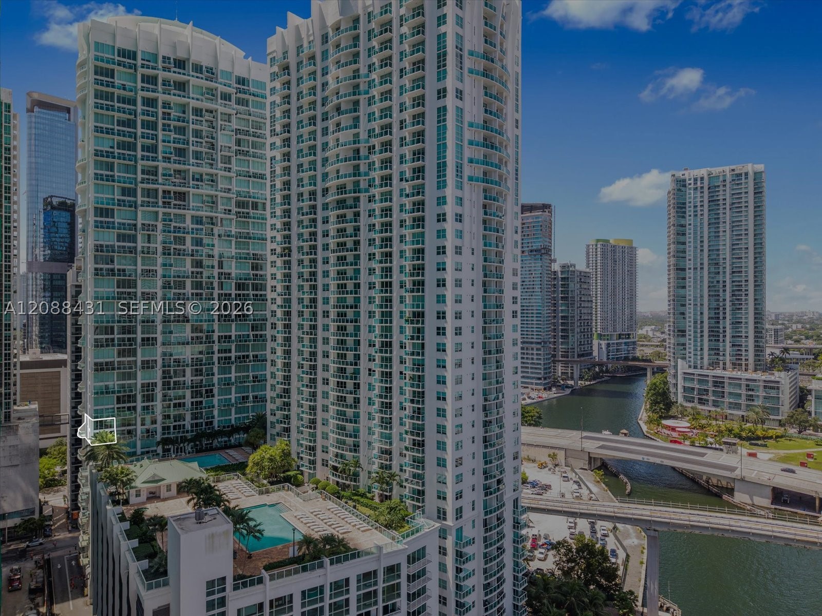 41 SE 5th St #801, Miami FL 33131