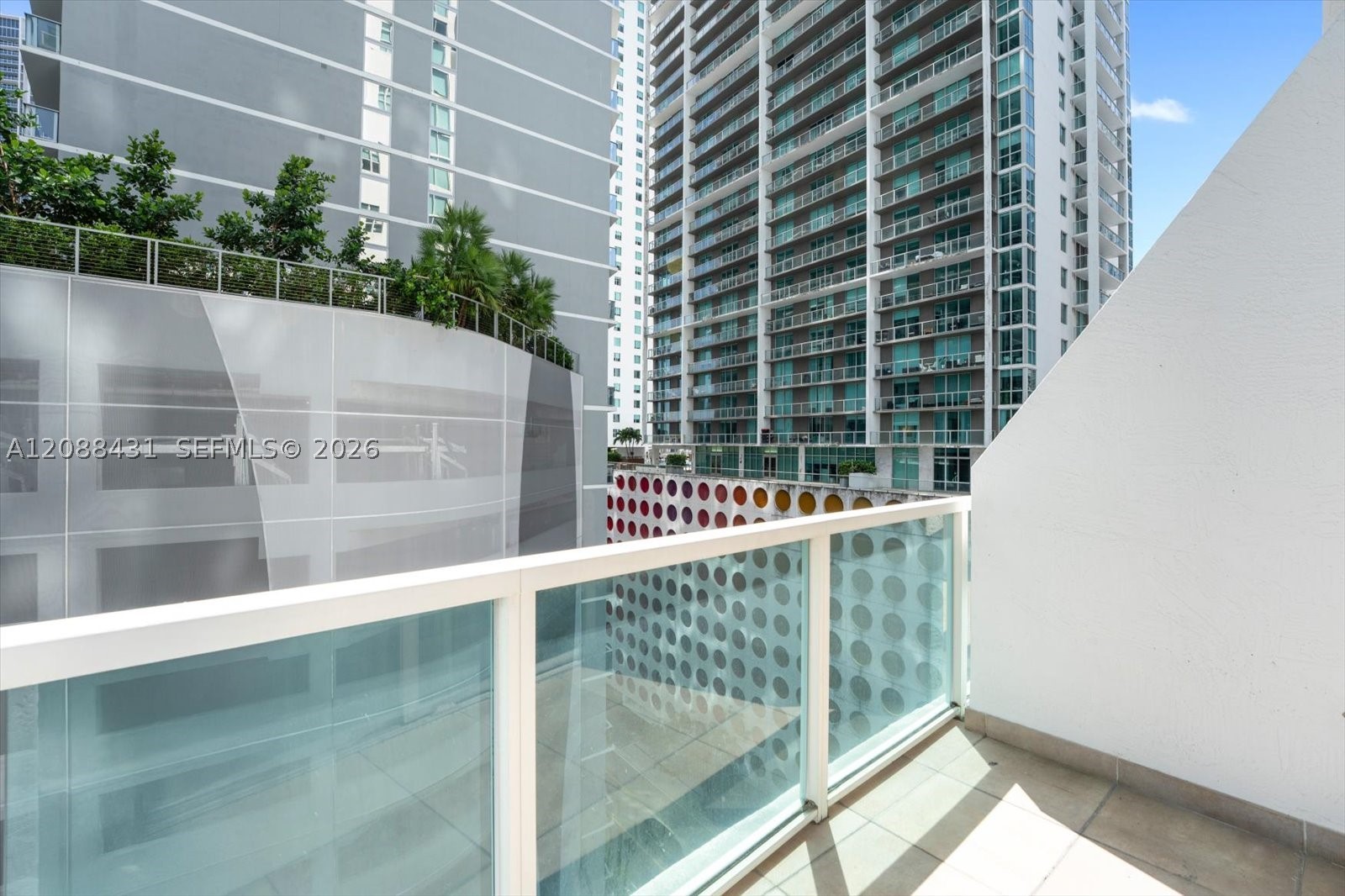 41 SE 5th St #801, Miami FL 33131