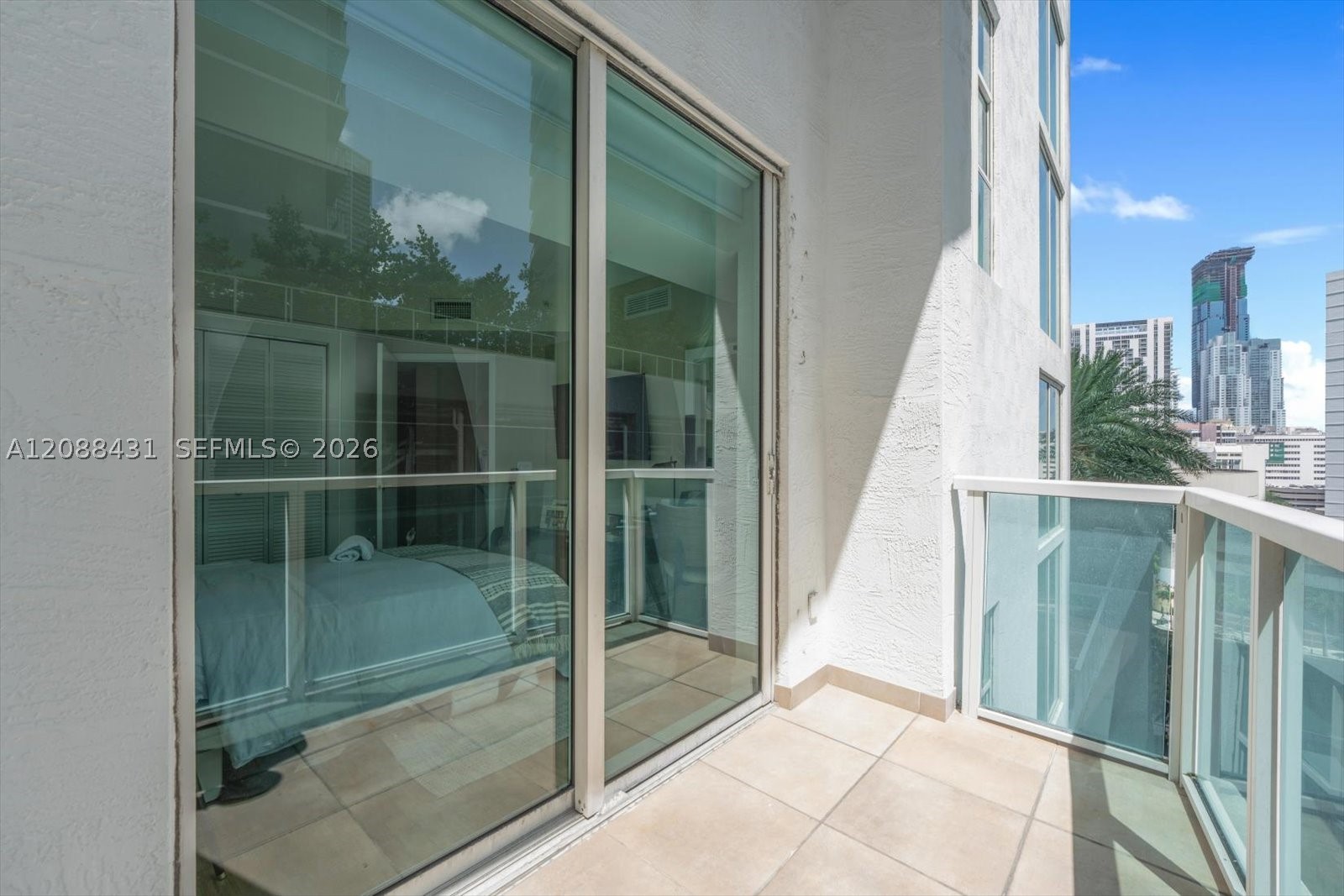 41 SE 5th St #801, Miami FL 33131