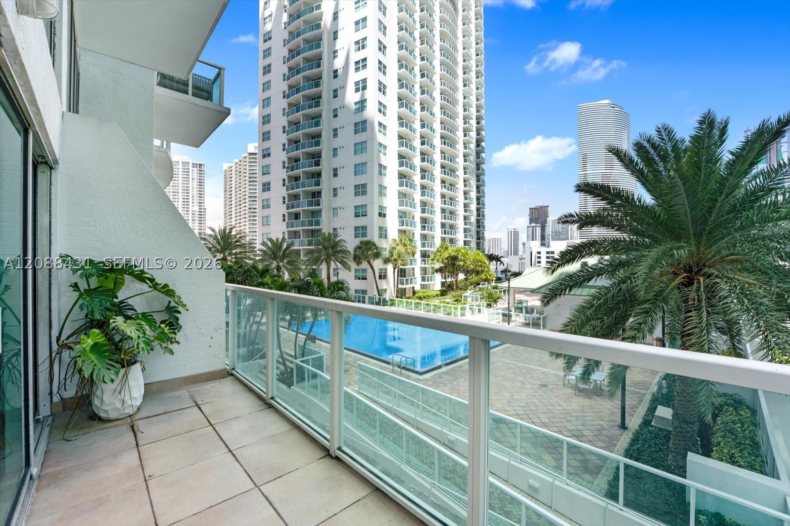 41 SE 5th St #801, Miami FL 33131