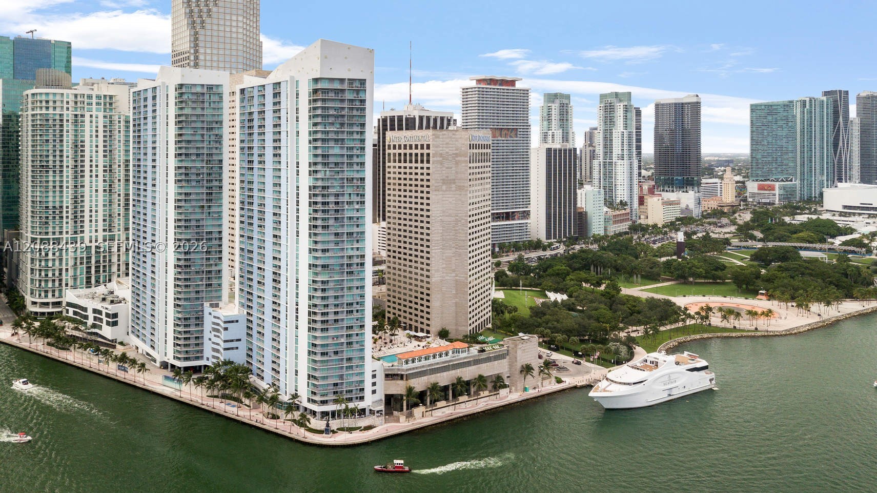 335 Biscayne Blvd #3904, Miami FL 33131