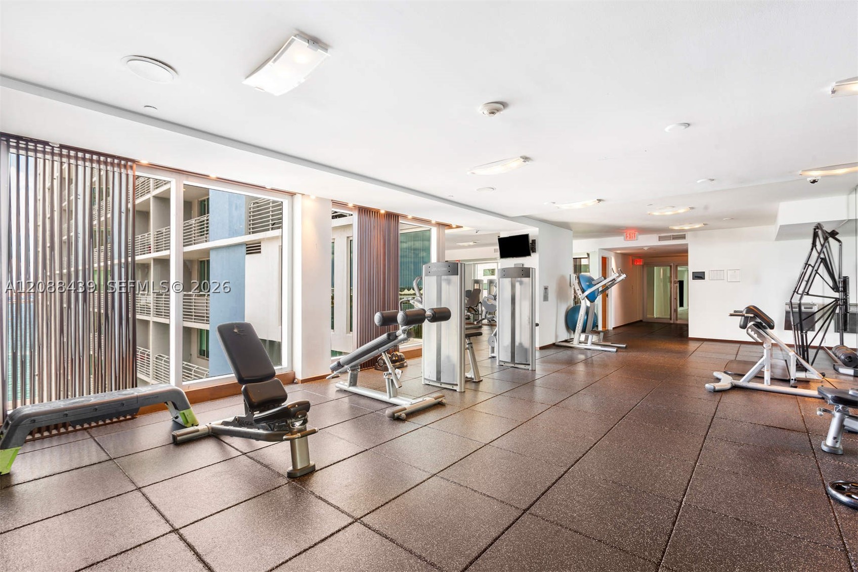 335 Biscayne Blvd #3904, Miami FL 33131