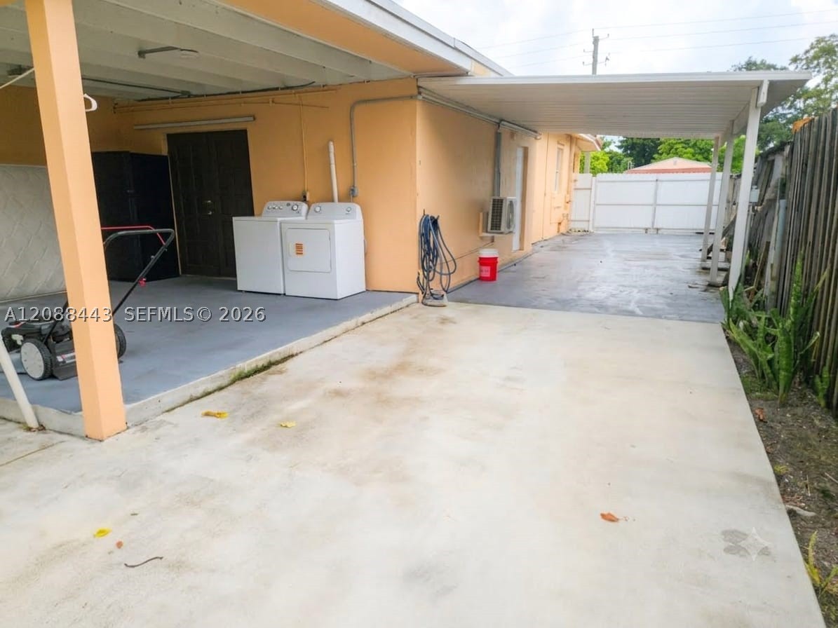 325 SW 63rd Ave #325, Miami FL 33144