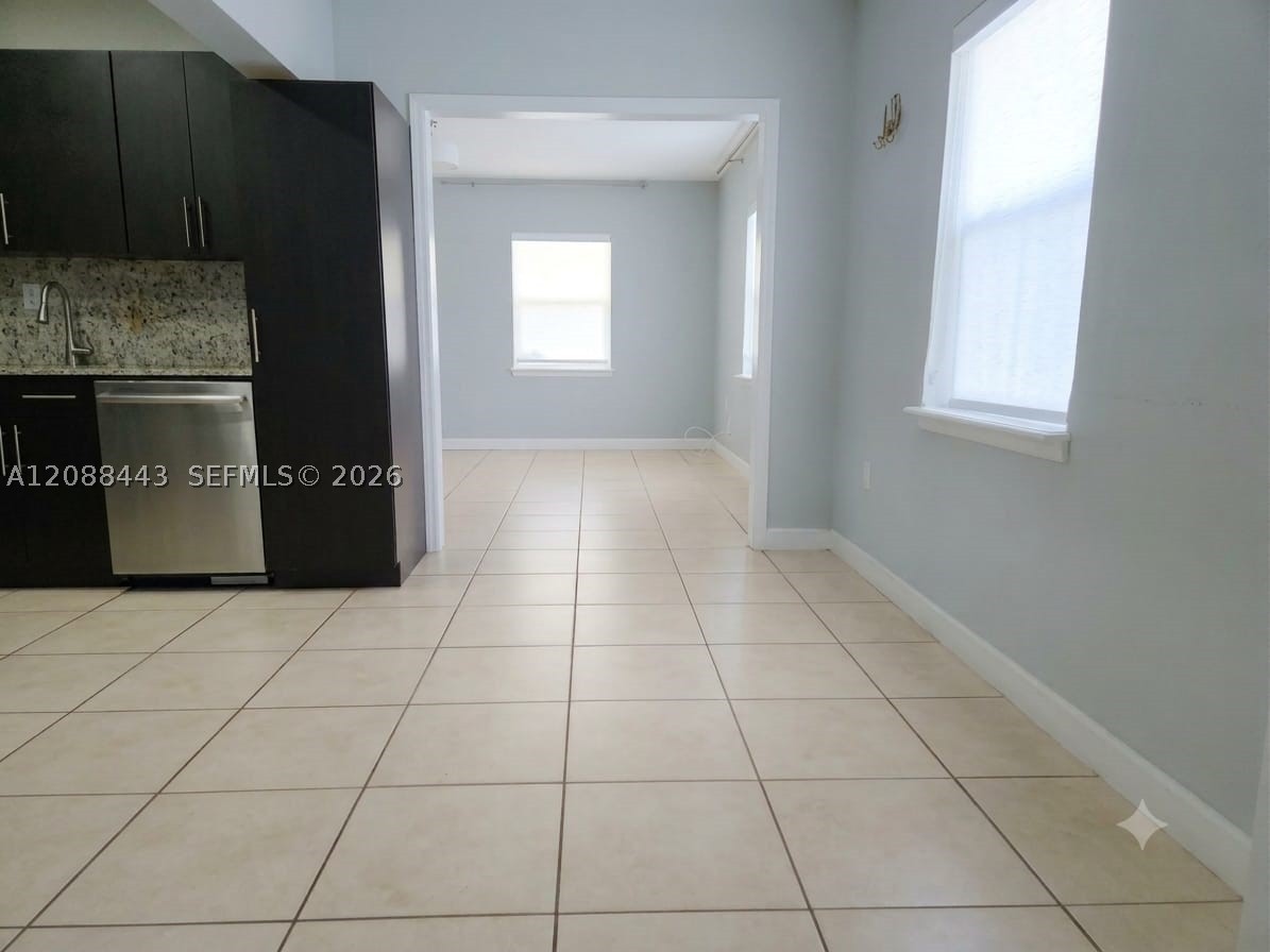 325 SW 63rd Ave #325, Miami FL 33144