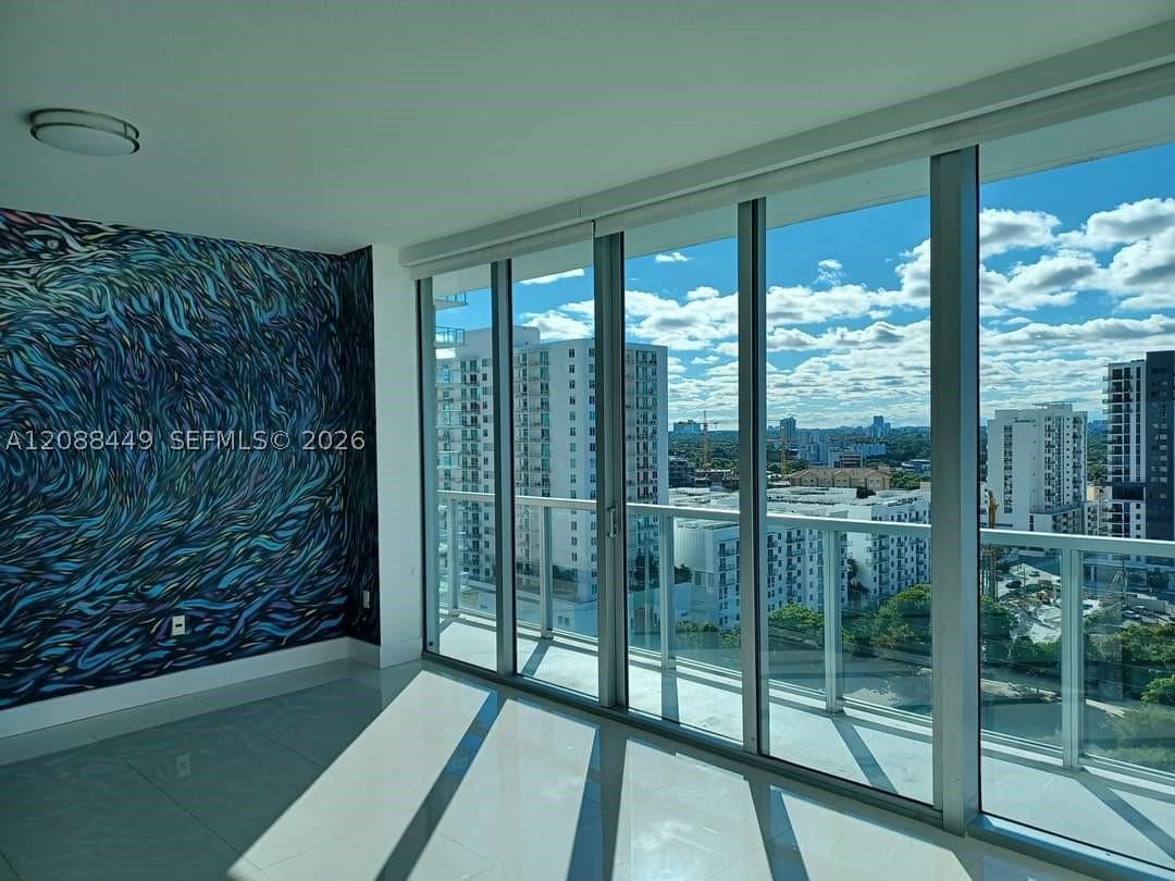 1111 SW 1 AV #1825-N, Miami FL 33130